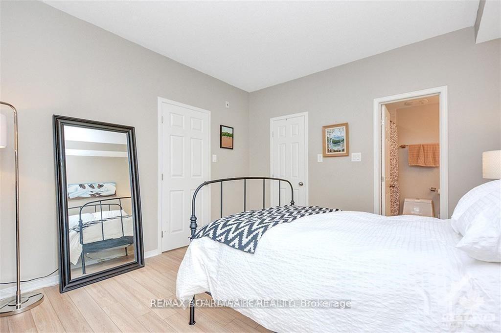 Photo 13 of Unit F, 300 Meilleur Private, Ottawa, Vanier — HOMEH
