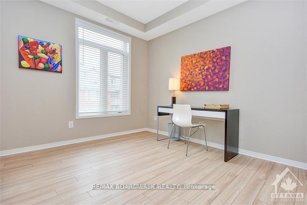 Photo 16 of Unit F, 300 Meilleur Private, Ottawa, Vanier — HOMEH