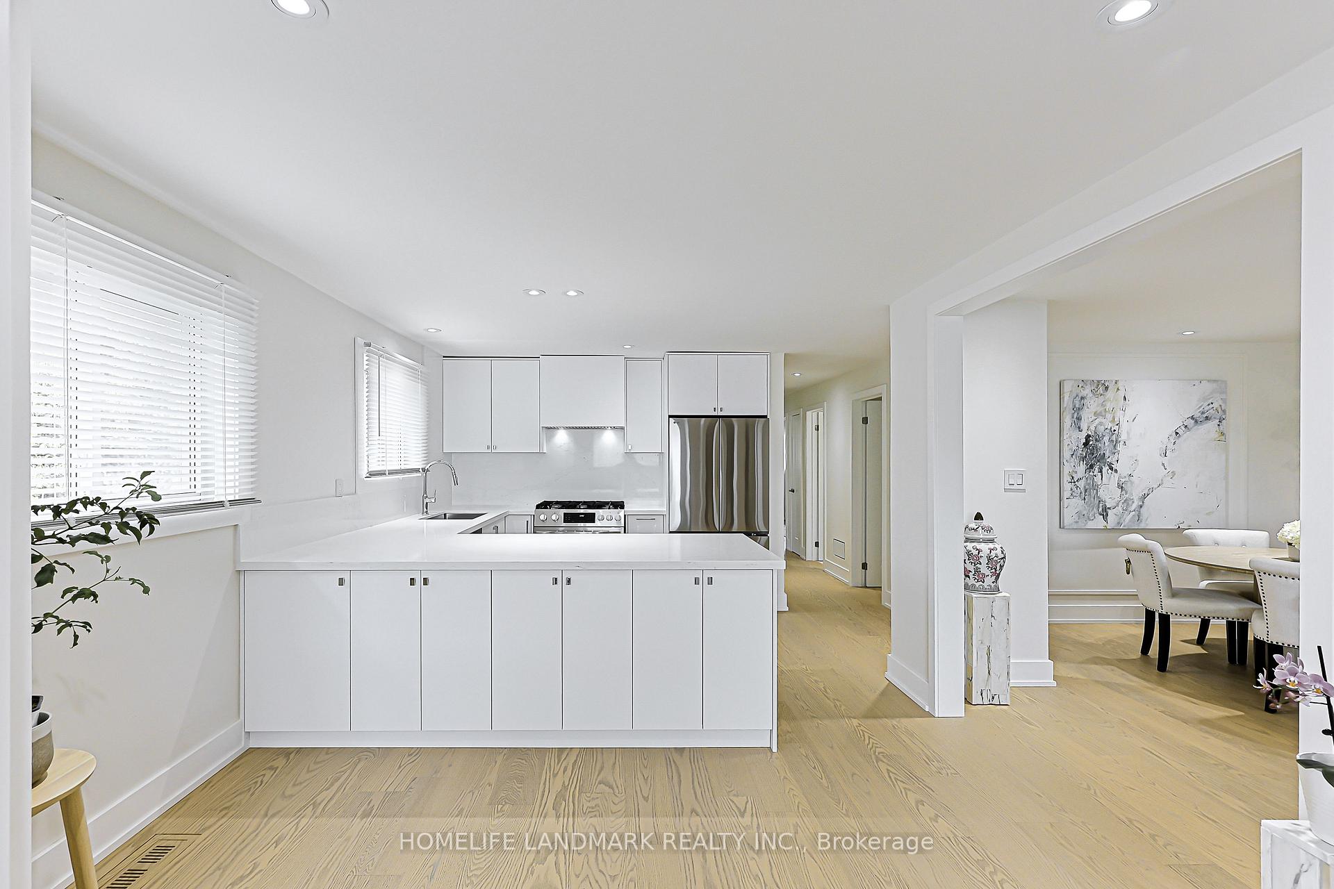 Photo 11 of 74 Navaho Drive, North York, Pleasant View — HOMEH