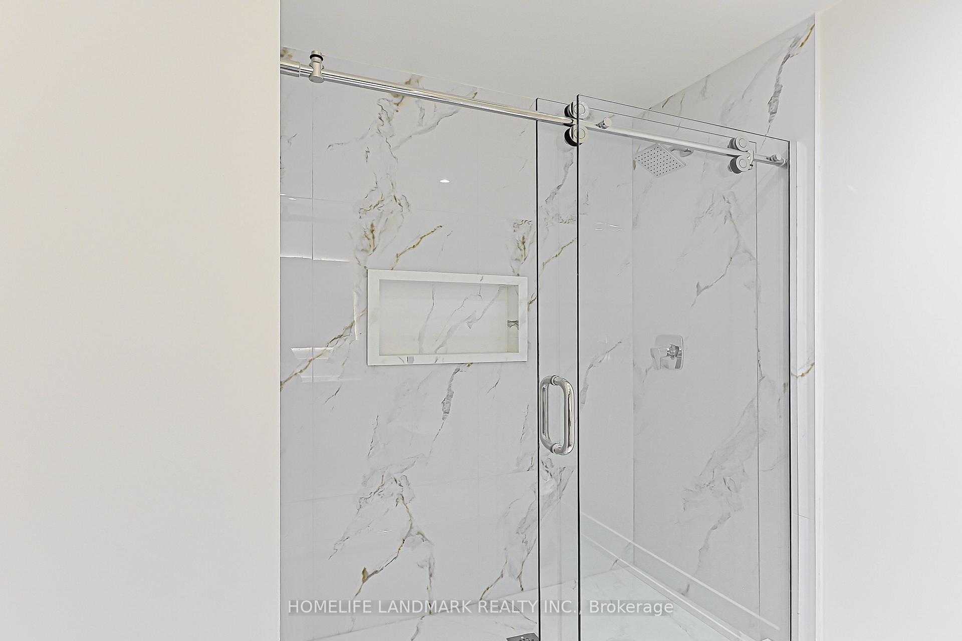 Photo 23 of 74 Navaho Drive, North York, Pleasant View — HOMEH
