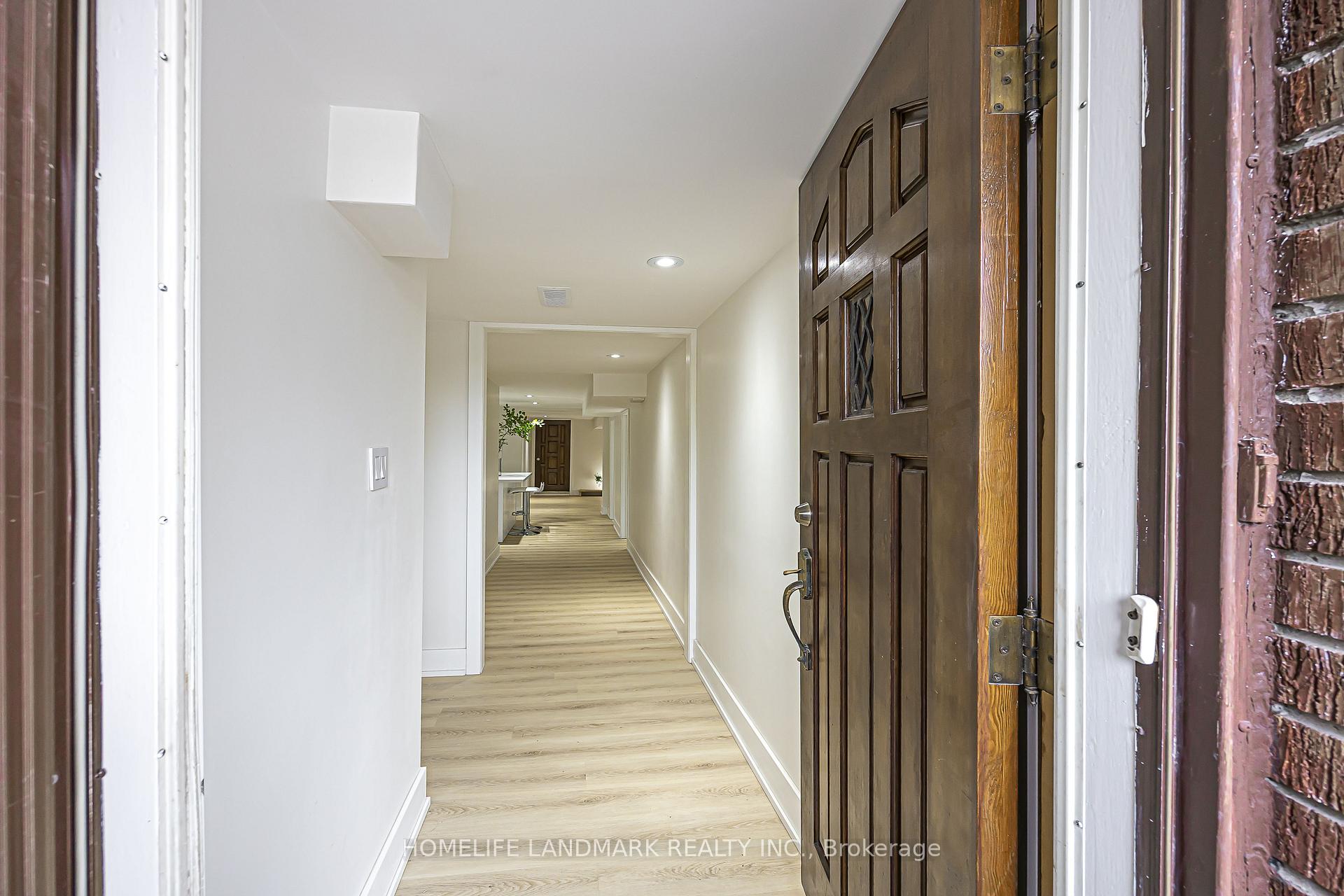 Photo 26 of 74 Navaho Drive, North York, Pleasant View — HOMEH