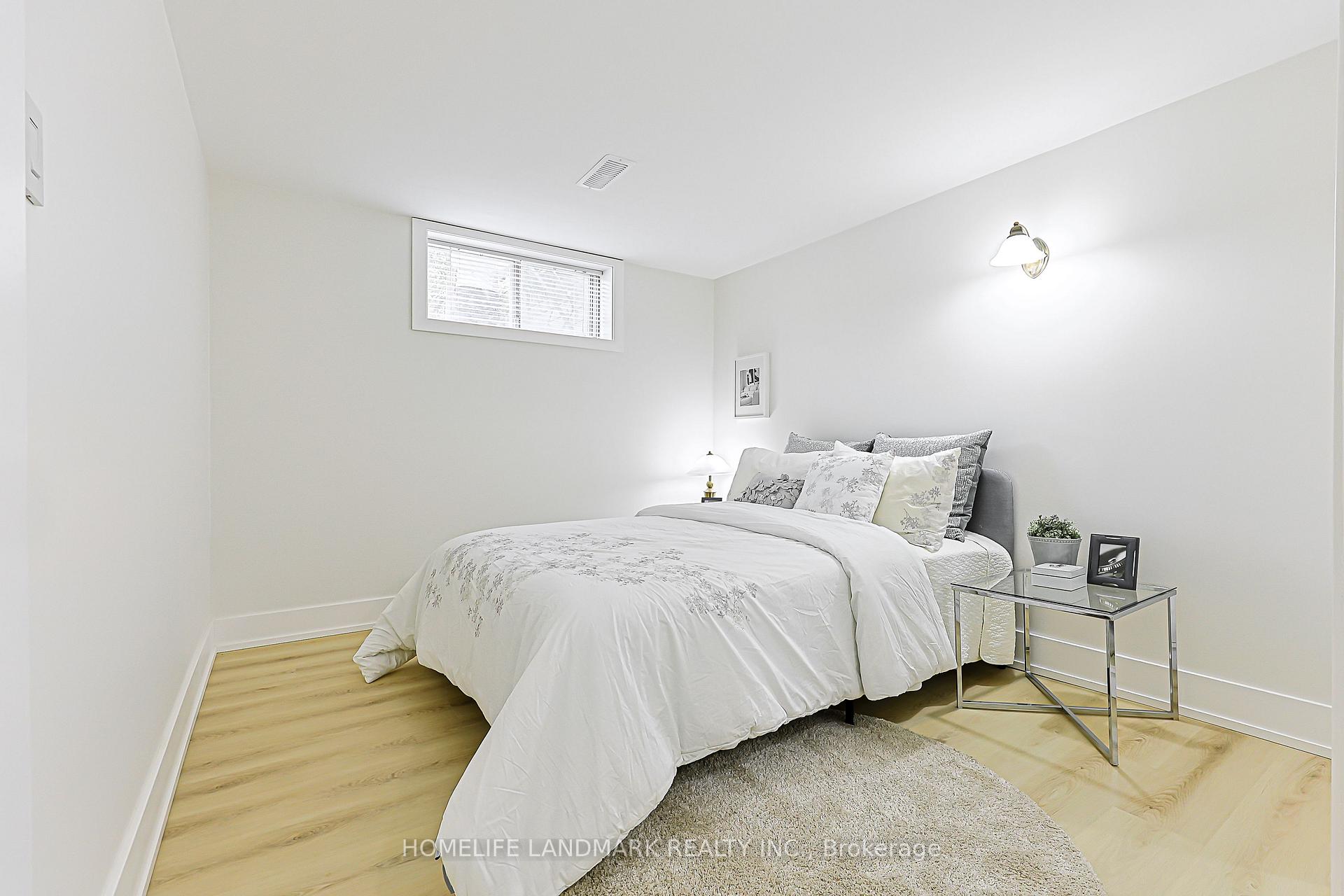 Photo 33 of 74 Navaho Drive, North York, Pleasant View — HOMEH