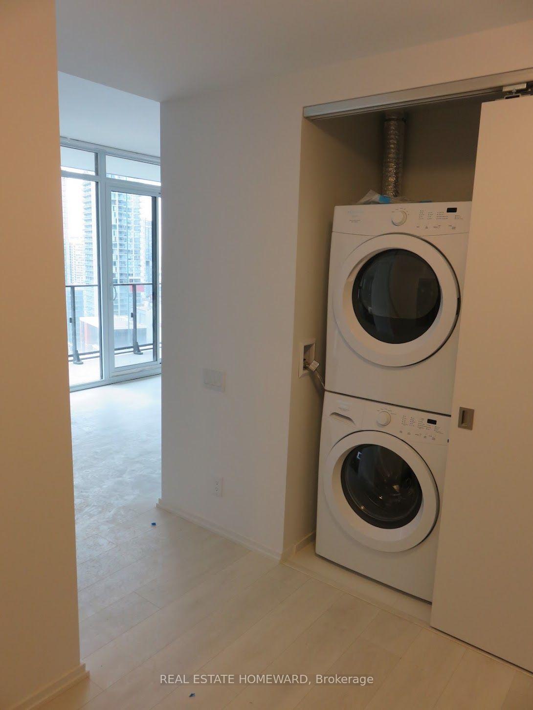 Photo 4 of Unit 1913, 125 Peter Street, Toronto, Waterfront Communities — HOMEH