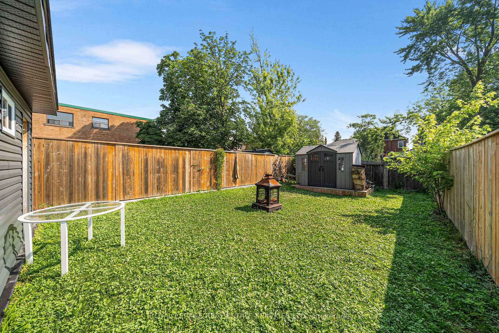 Photo 4 of 50 Arcadian Circle, Etobicoke, Long Branch — HOMEH