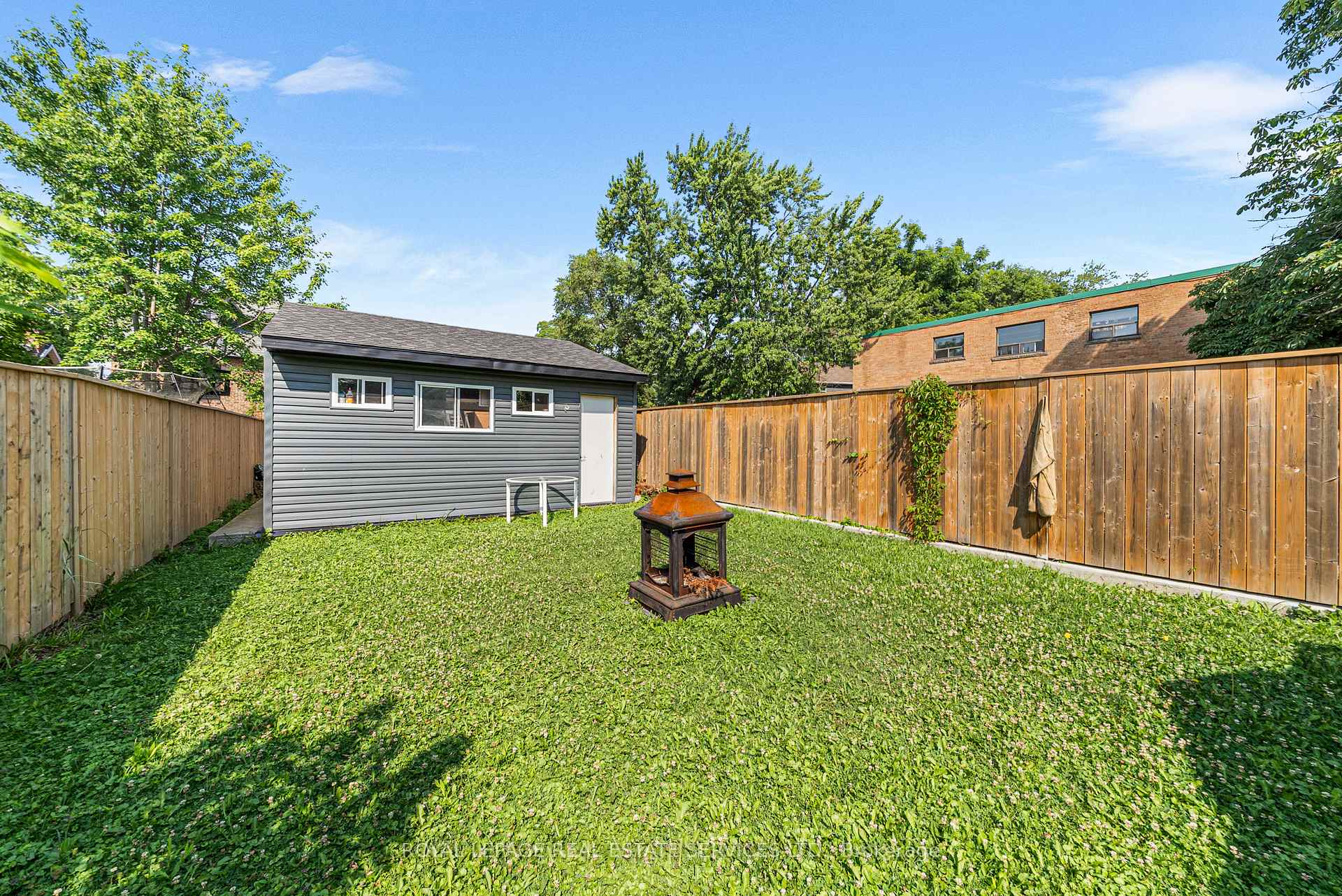 Photo 3 of 50 Arcadian Circle, Etobicoke, Long Branch — HOMEH