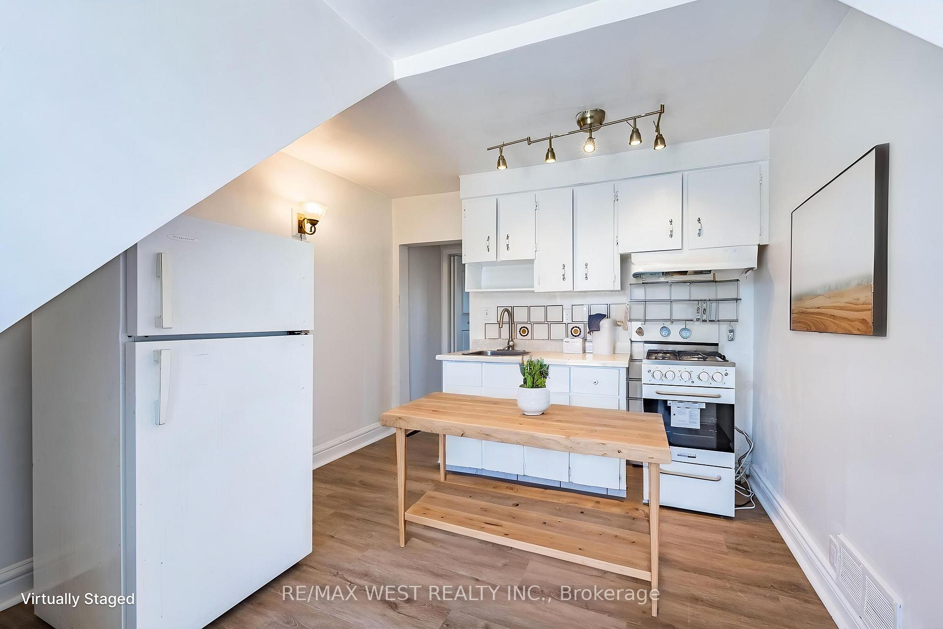 Photo 17 of Unit 3, 280 St Clarens Avenue, Toronto, Dufferin Grove — HOMEH