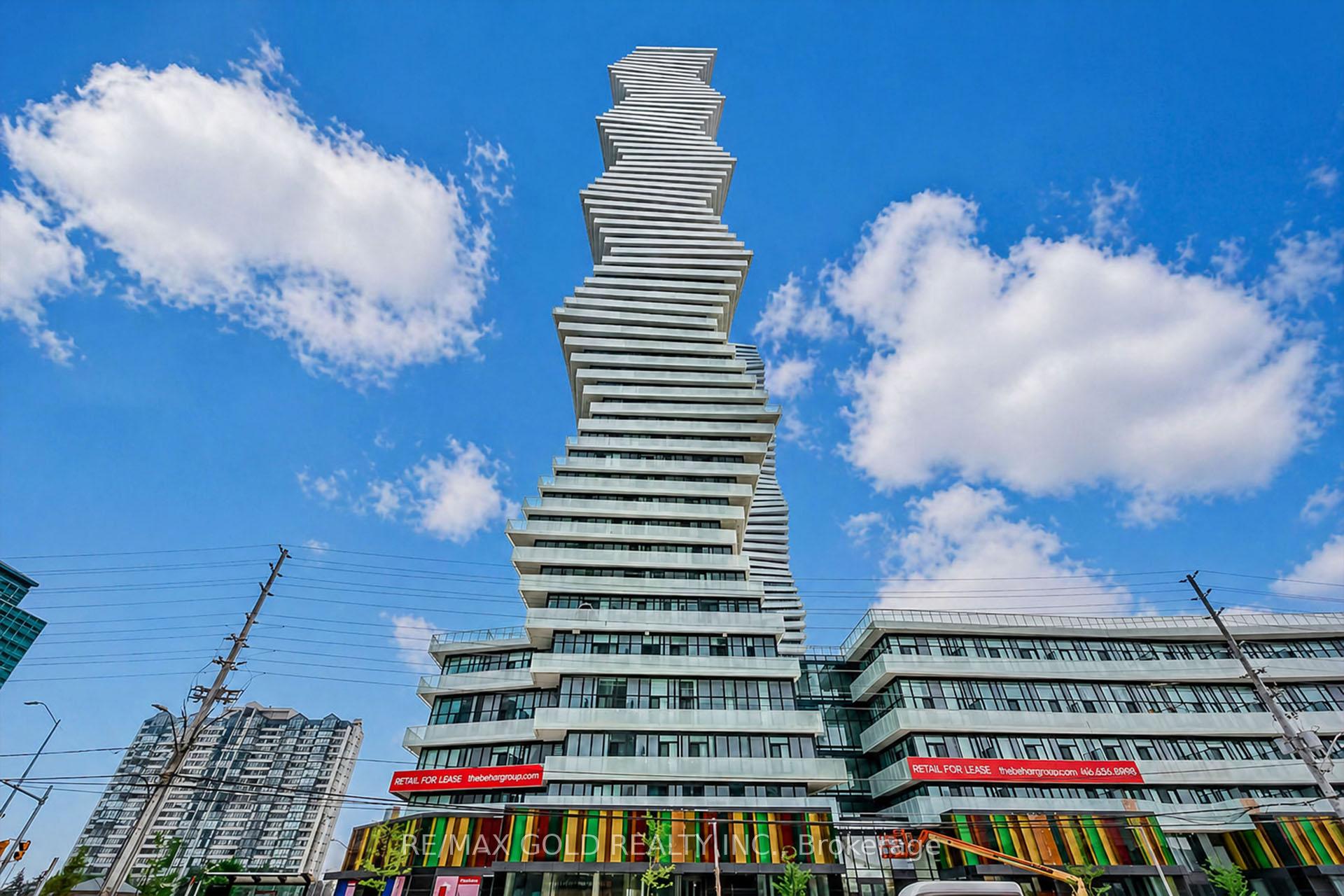 Front of Unit 809, 3900 Confederation Parkway