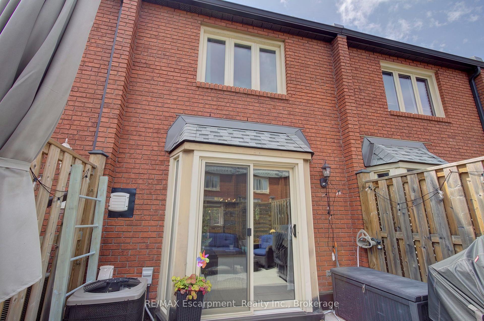 Photo 20 of Unit 425, 895 Maple Avenue, Burlington, Brant — HOMEH
