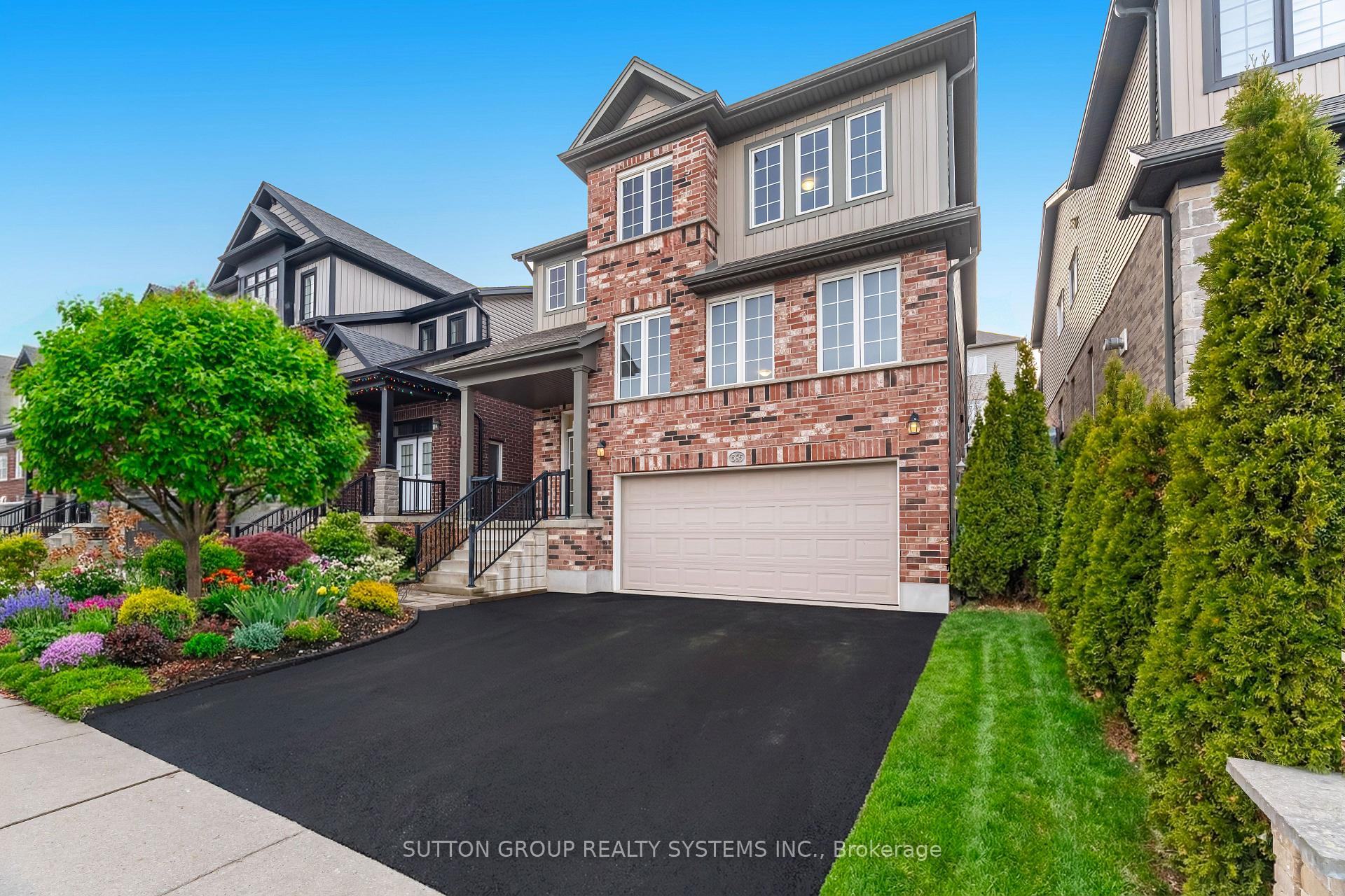 Photo of 565 Sundew Drive
