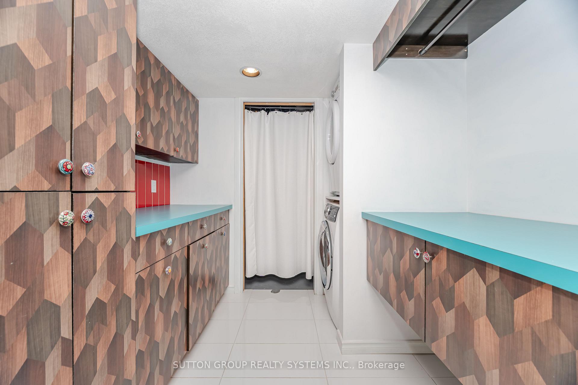 Photo 30 of 565 Sundew Drive, Waterloo, Columbia Forest/Clair Hills — HOMEH