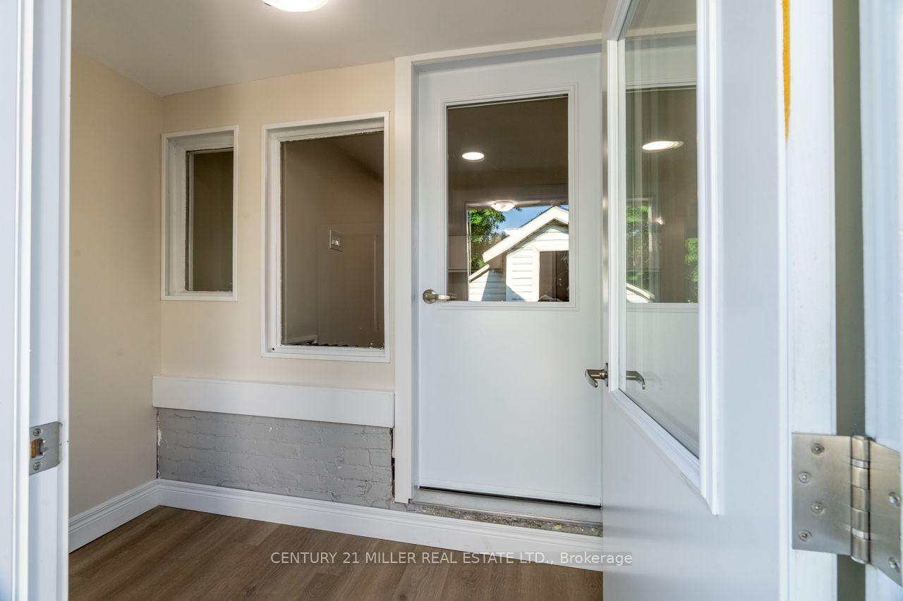 Photo 5 of 124 Gladstone Avenue, Hamilton, St. Clair — HOMEH