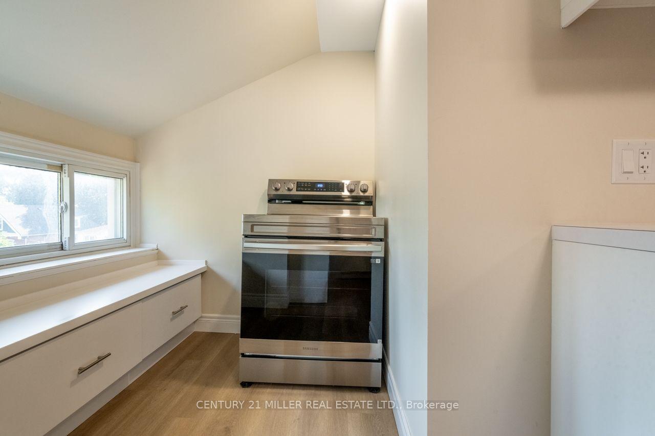 Photo 16 of 124 Gladstone Avenue, Hamilton, St. Clair — HOMEH
