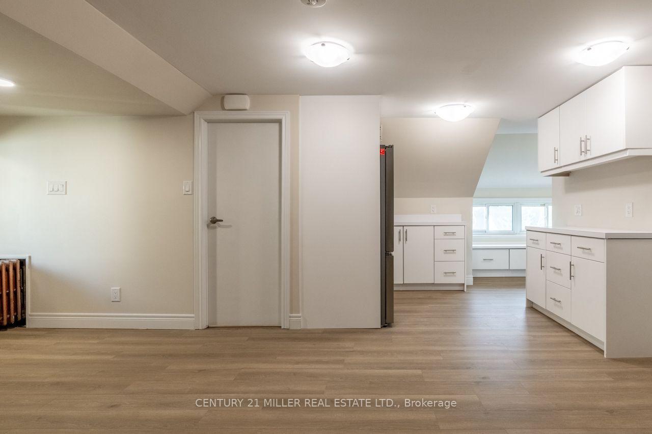 Photo 17 of 124 Gladstone Avenue, Hamilton, St. Clair — HOMEH
