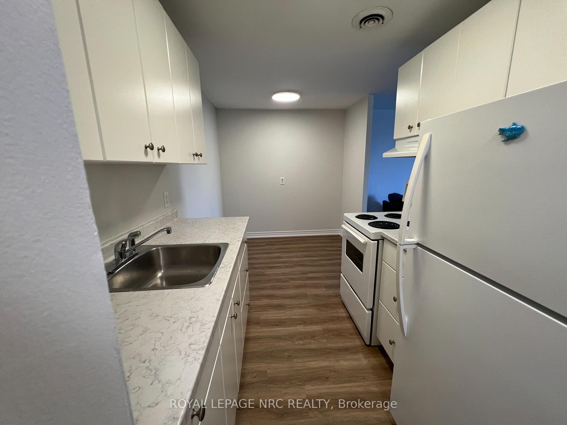 Photo 4 of Unit 307, 264 Grantham Avenue W, St. Catharines, Carlton/Bunting — HOMEH