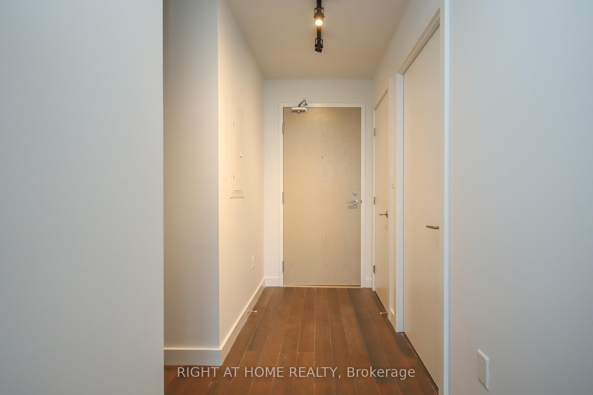 Photo 3 of Unit 1002, 224 Lyon Street, Ottawa, Ottawa Centre — HOMEH