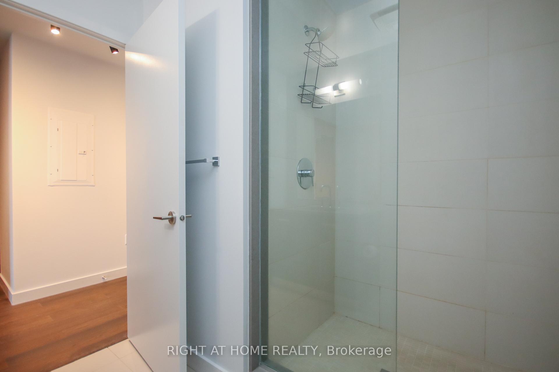 Photo 10 of Unit 1002, 224 Lyon Street, Ottawa, Ottawa Centre — HOMEH