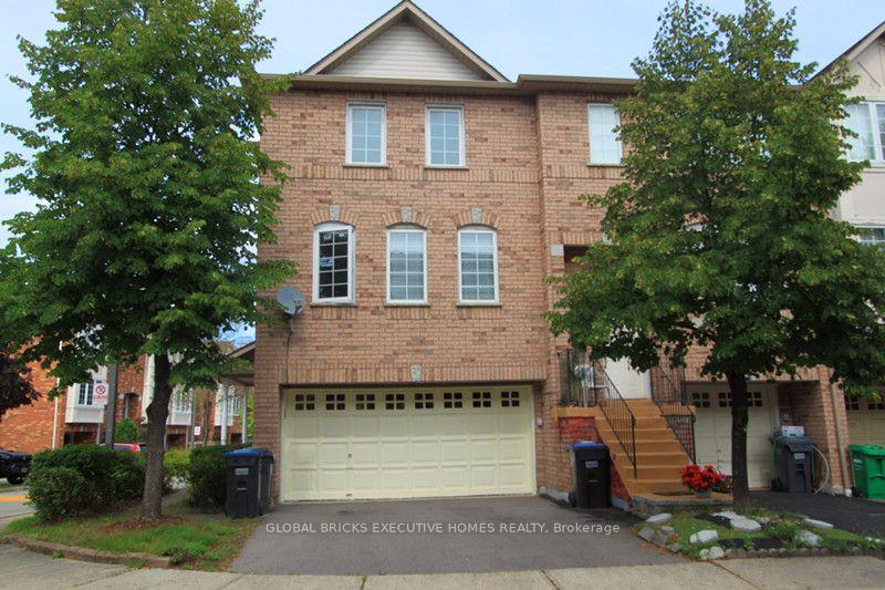 Front of Unit 111, 80 Acorn Place