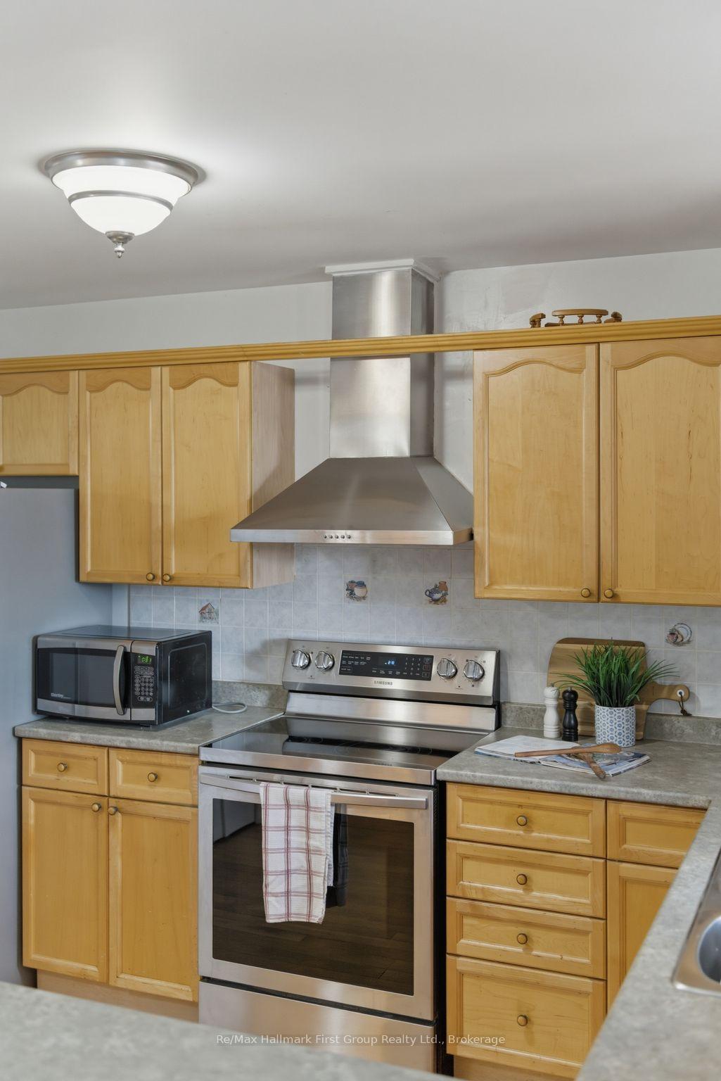 Photo 11 of 2518 Nagle Road, Hamilton Township, Baltimore — HOMEH