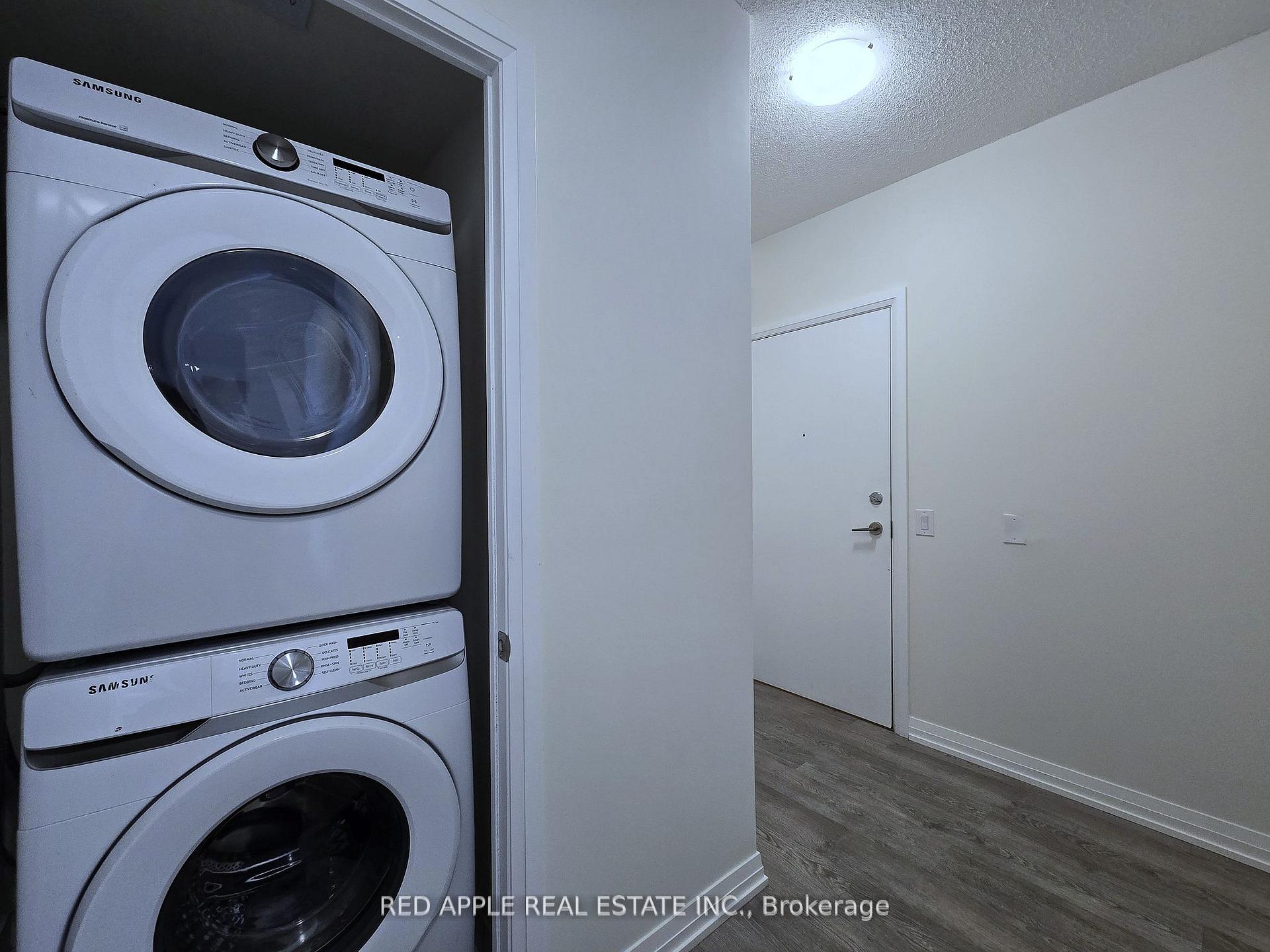 Photo 11 of Unit 1802, 50 Thomas Riley Road, Etobicoke, Islington-City Centre West — HOMEH