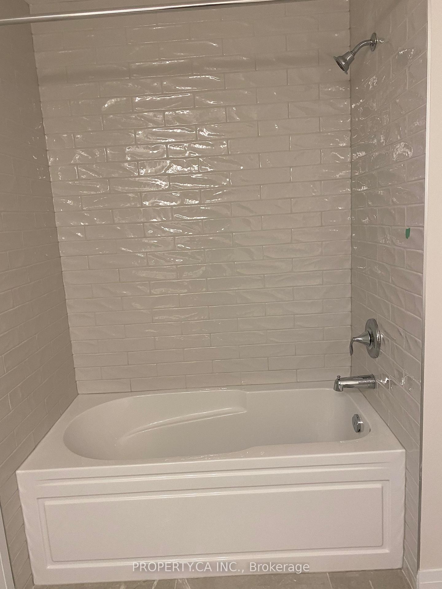 Photo 10 of Unit 321, 470 Gordon Krantz Avenue, Milton, Walker — HOMEH