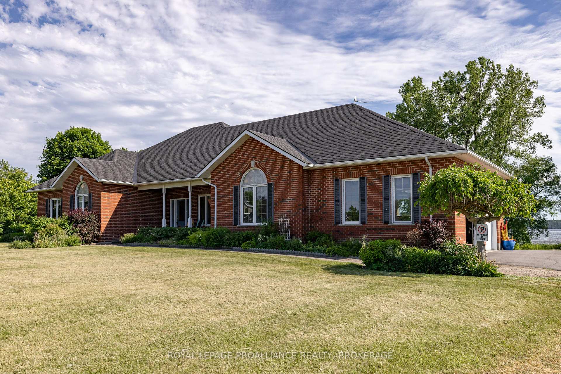 Photo 4 of 116 Schenk Street, Greater Napanee, Greater Napanee — HOMEH