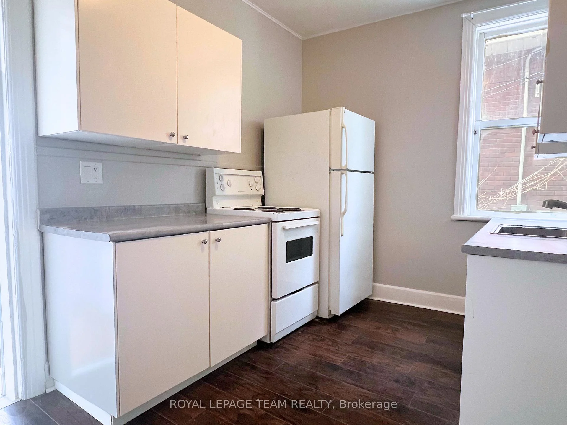 Photo 11 of Unit 1, 10 Oxford Street, Ottawa, Hintonburg — HOMEH