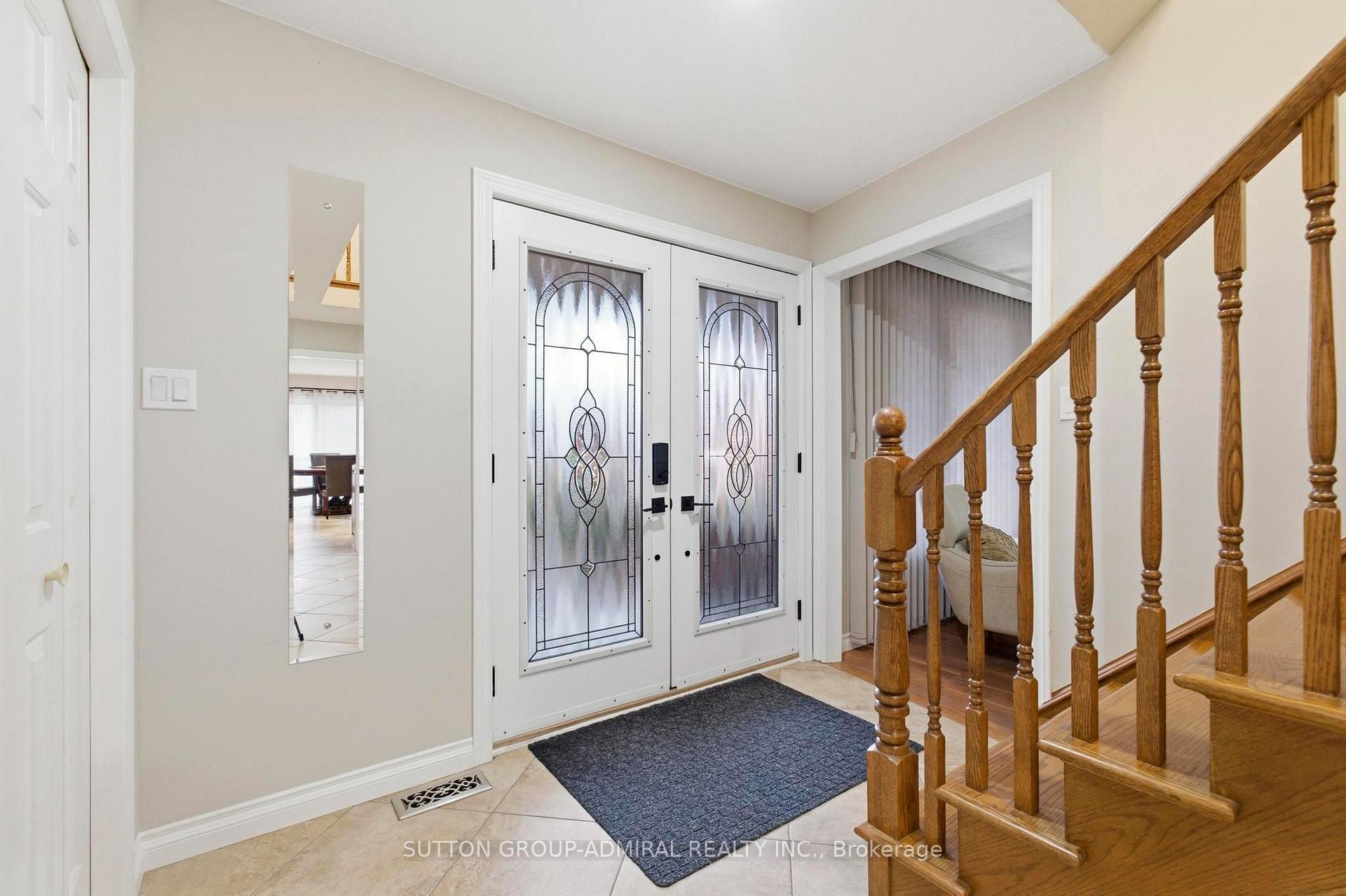 Photo 5 of 47 Sandy Drive, Hamilton, Stoney Creek — HOMEH