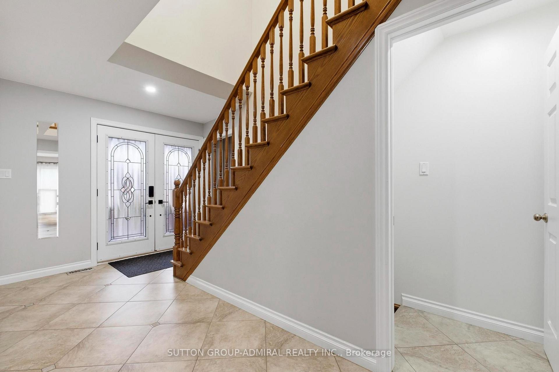 Photo 6 of 47 Sandy Drive, Hamilton, Stoney Creek — HOMEH