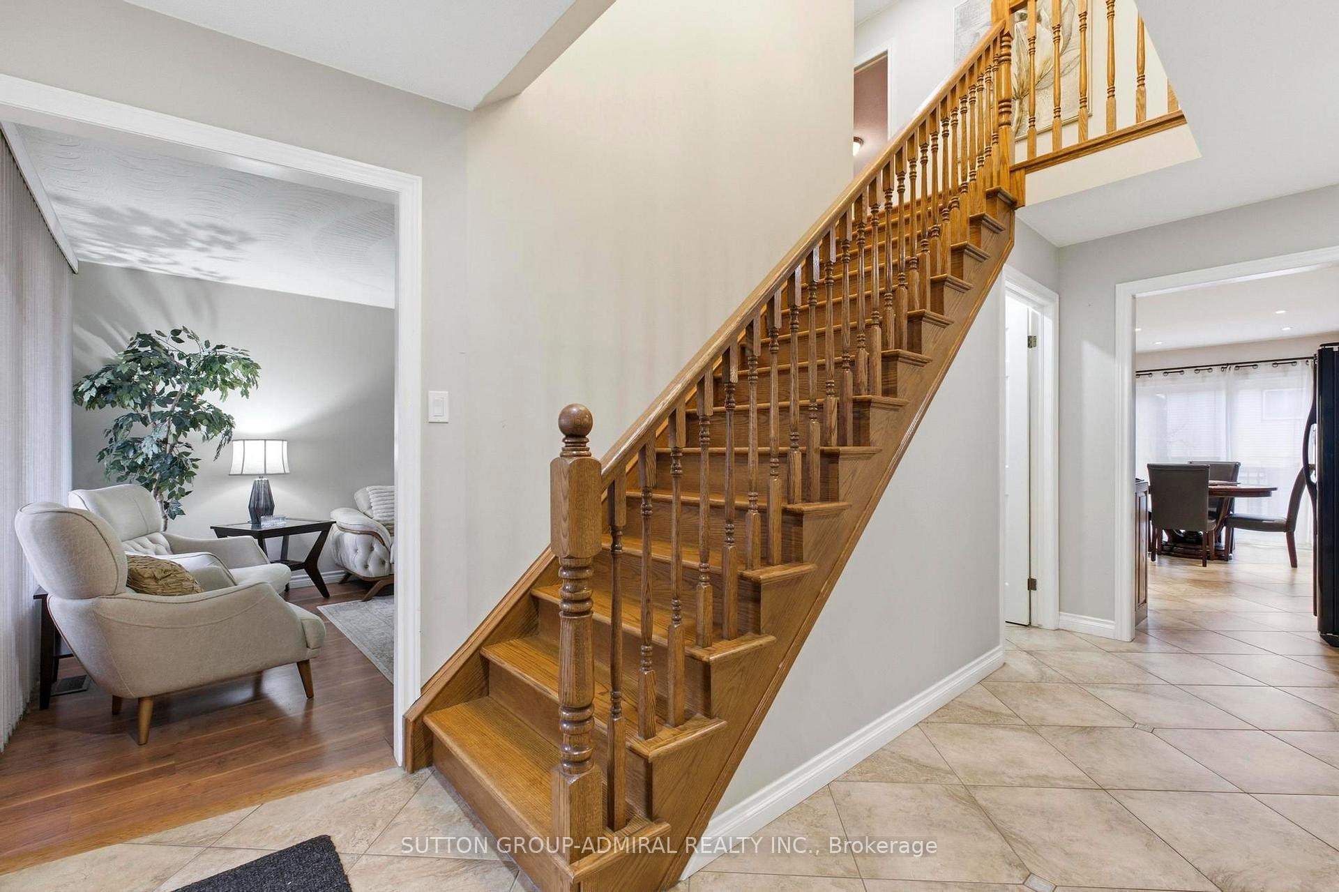 Photo 7 of 47 Sandy Drive, Hamilton, Stoney Creek — HOMEH