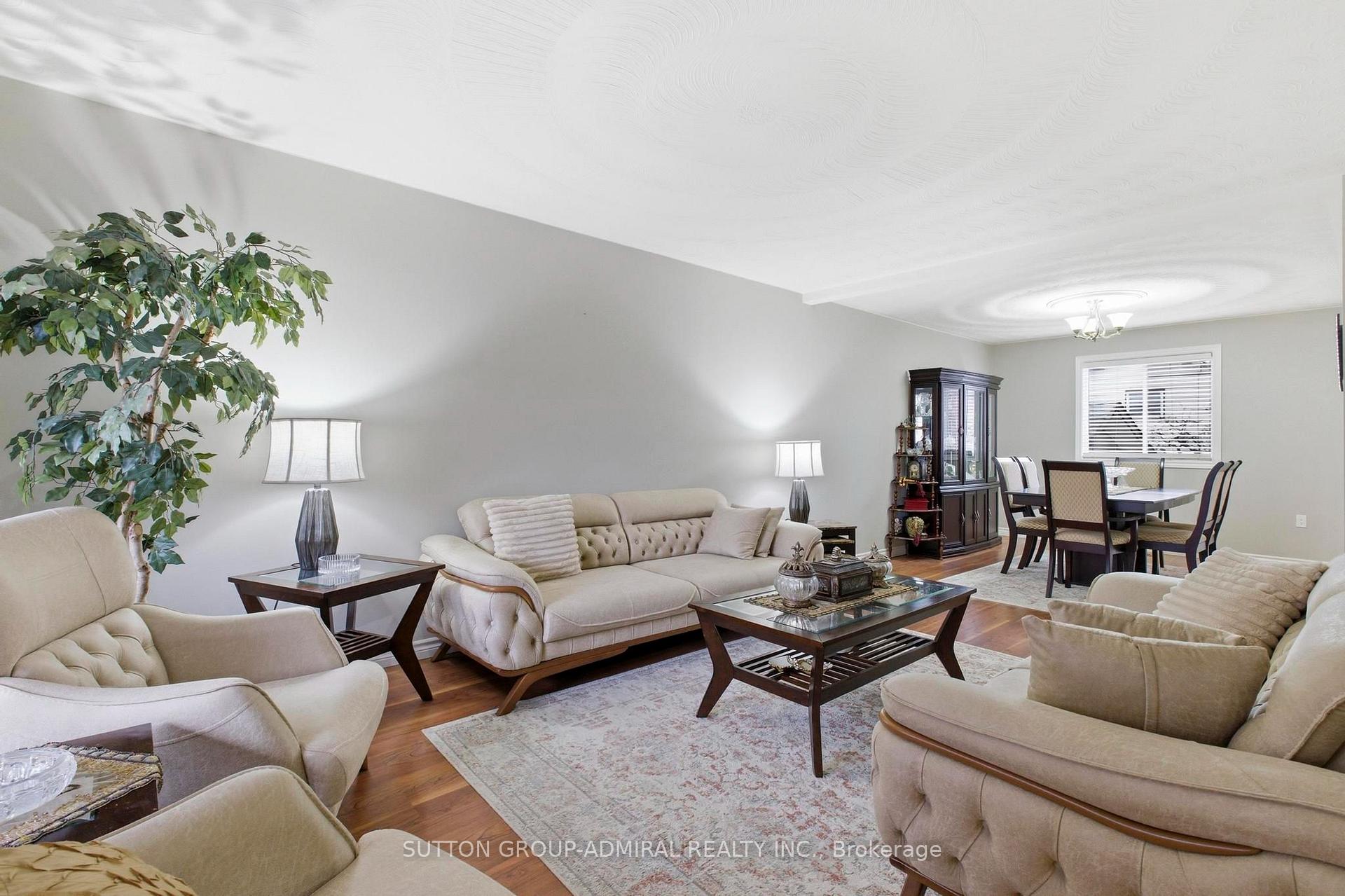 Photo 8 of 47 Sandy Drive, Hamilton, Stoney Creek — HOMEH