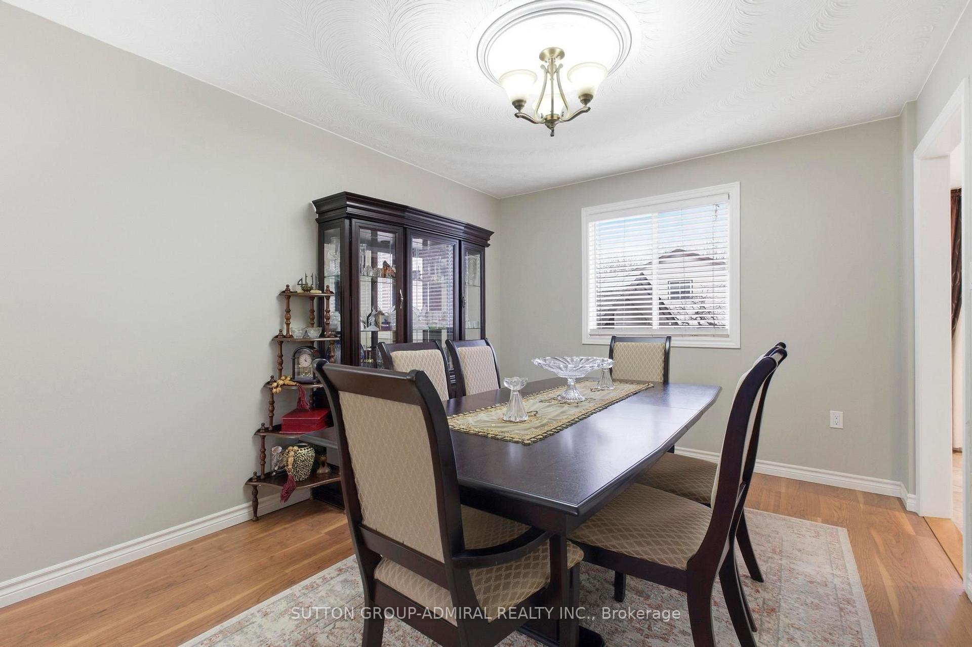Photo 10 of 47 Sandy Drive, Hamilton, Stoney Creek — HOMEH