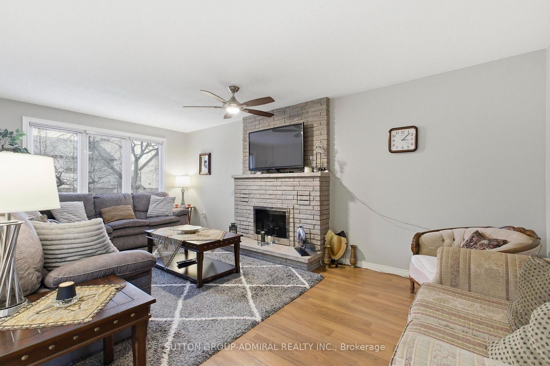 Photo 12 of 47 Sandy Drive, Hamilton, Stoney Creek — HOMEH