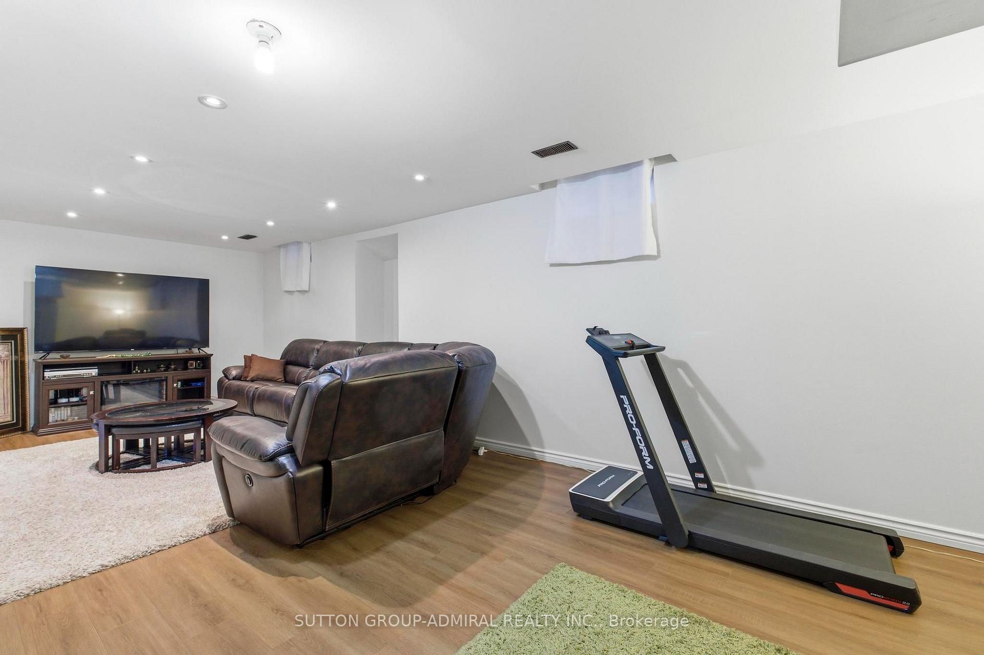 Photo 34 of 47 Sandy Drive, Hamilton, Stoney Creek — HOMEH