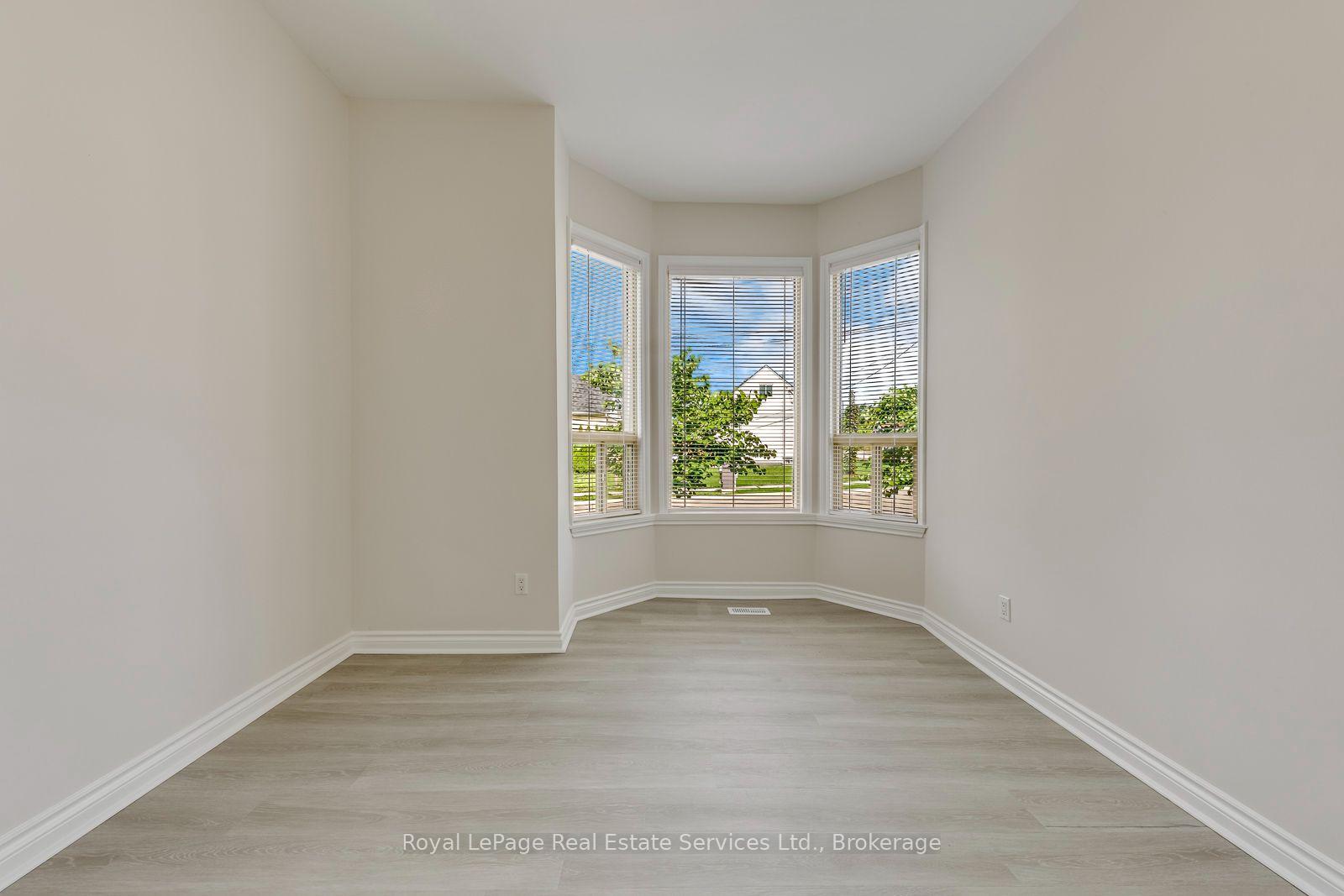 Photo 10 of 21 Centre Street S, Brampton, Queen Street Corridor — HOMEH
