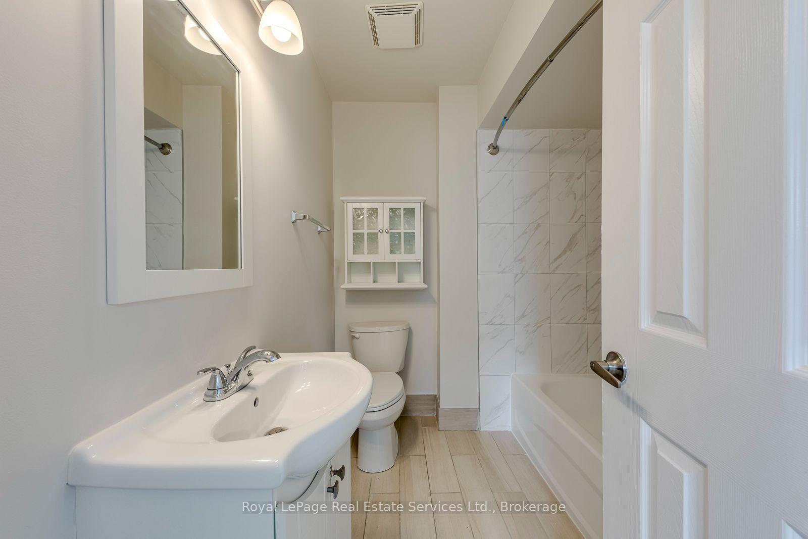 Photo 12 of 21 Centre Street S, Brampton, Queen Street Corridor — HOMEH