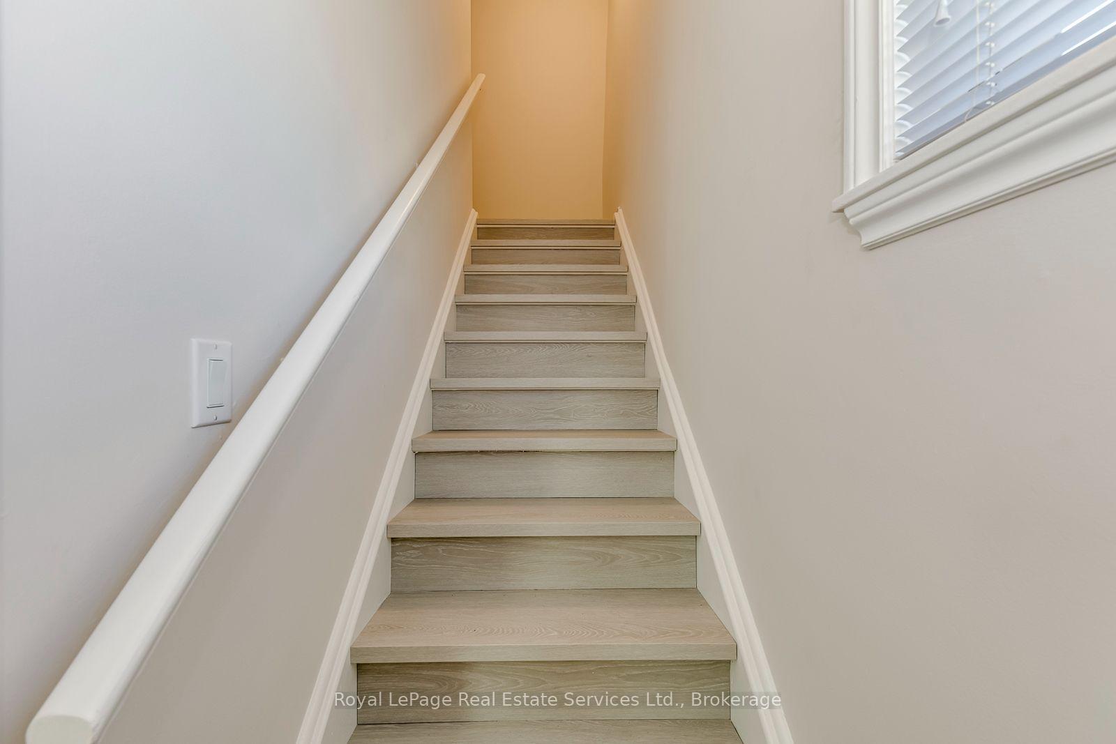 Photo 13 of 21 Centre Street S, Brampton, Queen Street Corridor — HOMEH