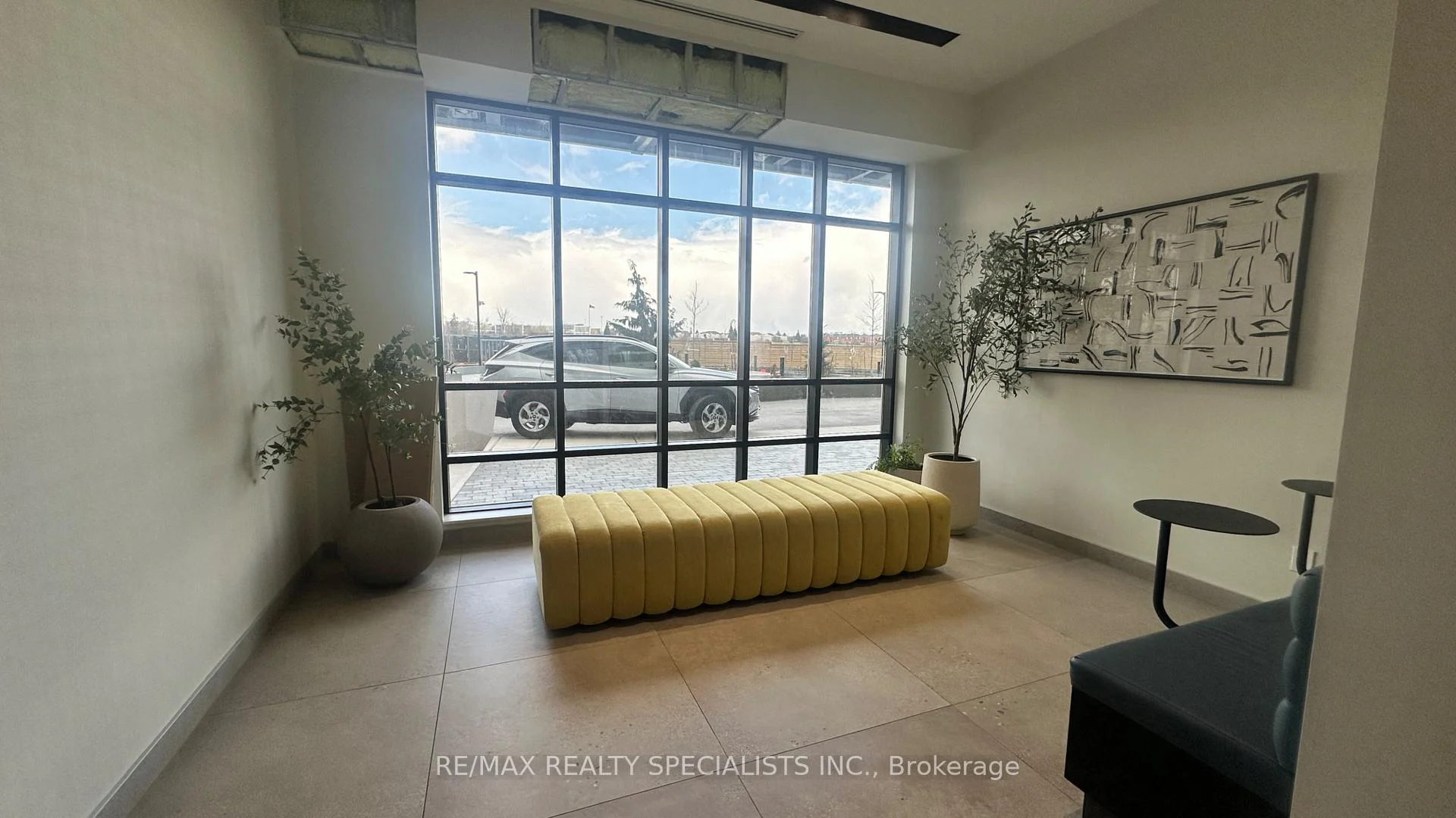 Photo 6 of Unit 406, 225 Malta Avenue, Brampton, Fletcher's Creek South — HOMEH