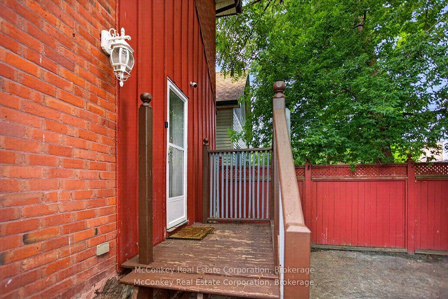 Photo 33 of 730 Park Street S, Peterborough, Otonabee Ward 1 — HOMEH