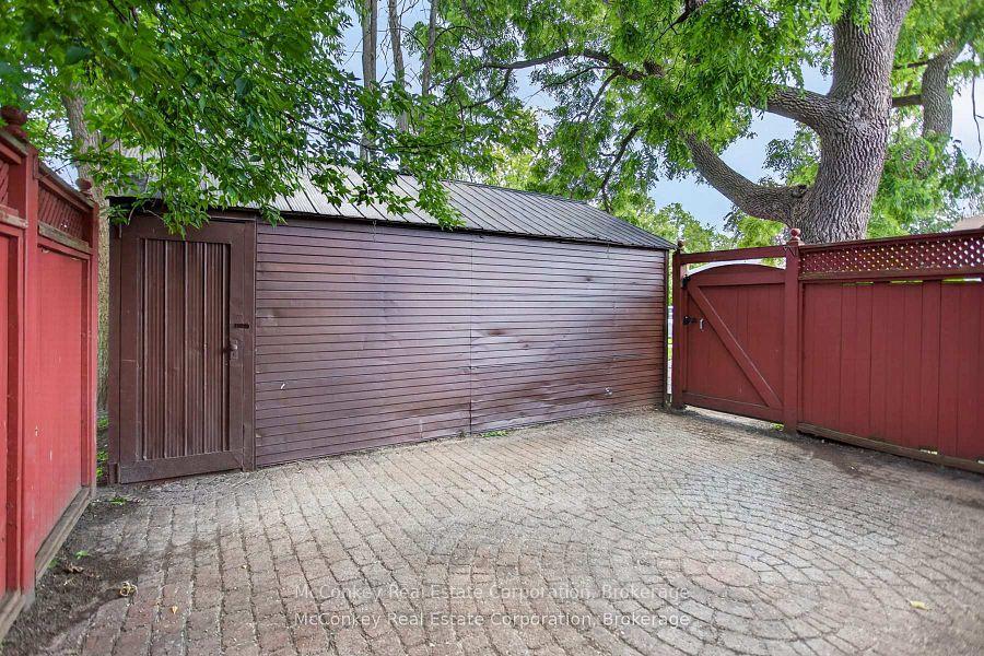 Photo 39 of 730 Park Street S, Peterborough, Otonabee Ward 1 — HOMEH