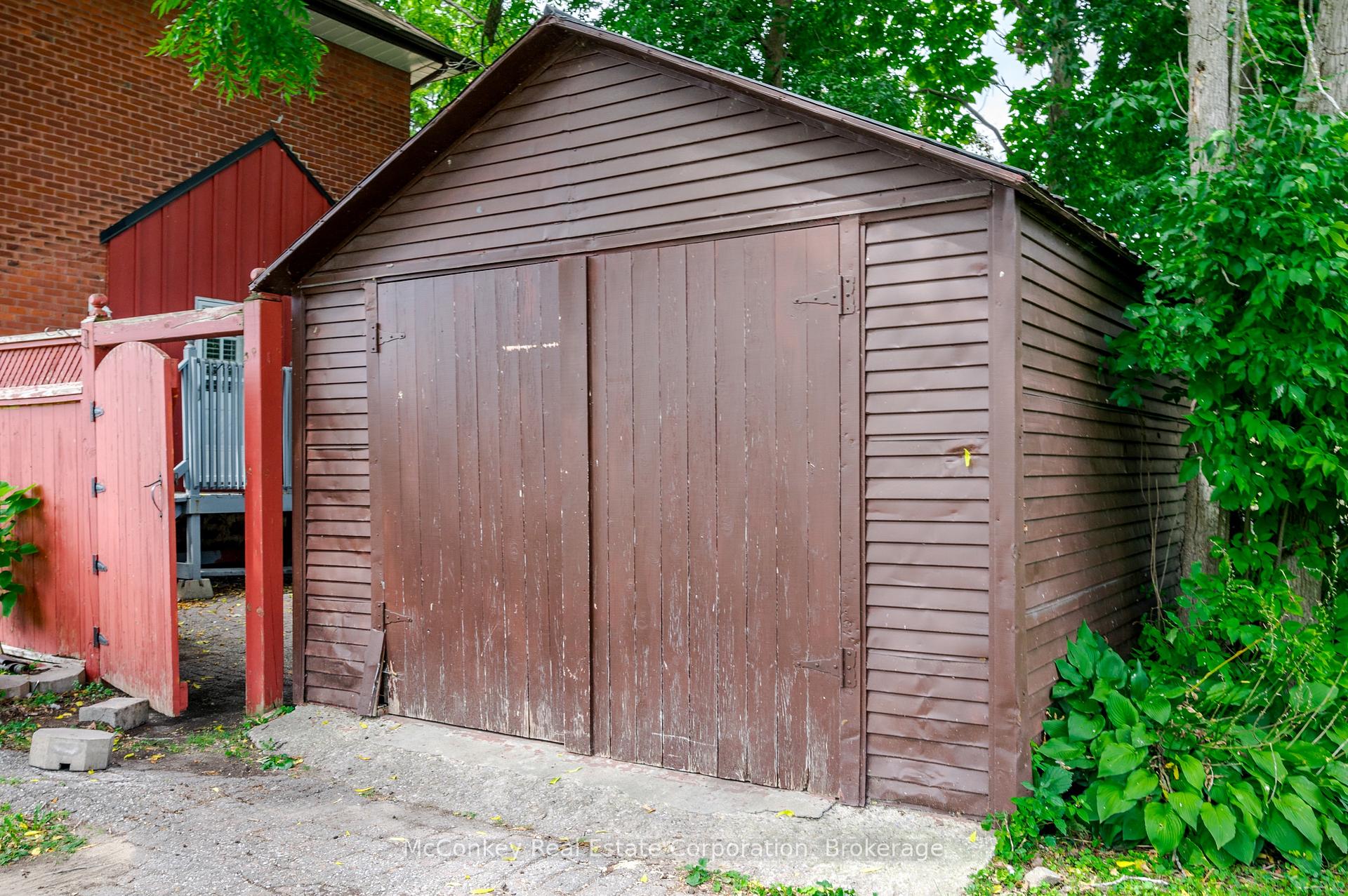 Photo 40 of 730 Park Street S, Peterborough, Otonabee Ward 1 — HOMEH