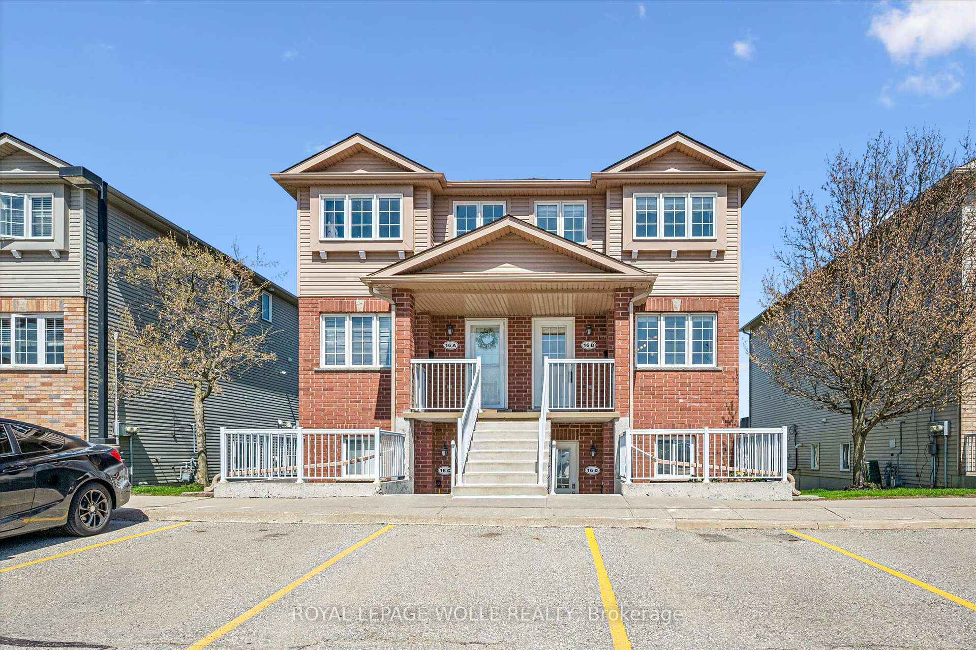 Photo 3 of Unit 16B, 50 Howe Drive, Kitchener, Forest Hill — HOMEH