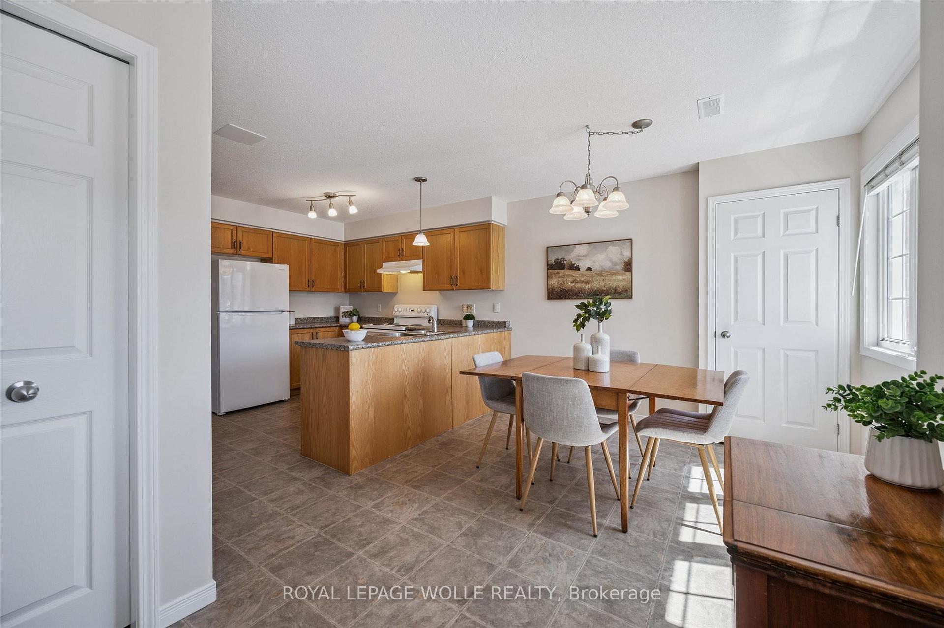 Photo 7 of Unit 16B, 50 Howe Drive, Kitchener, Forest Hill — HOMEH