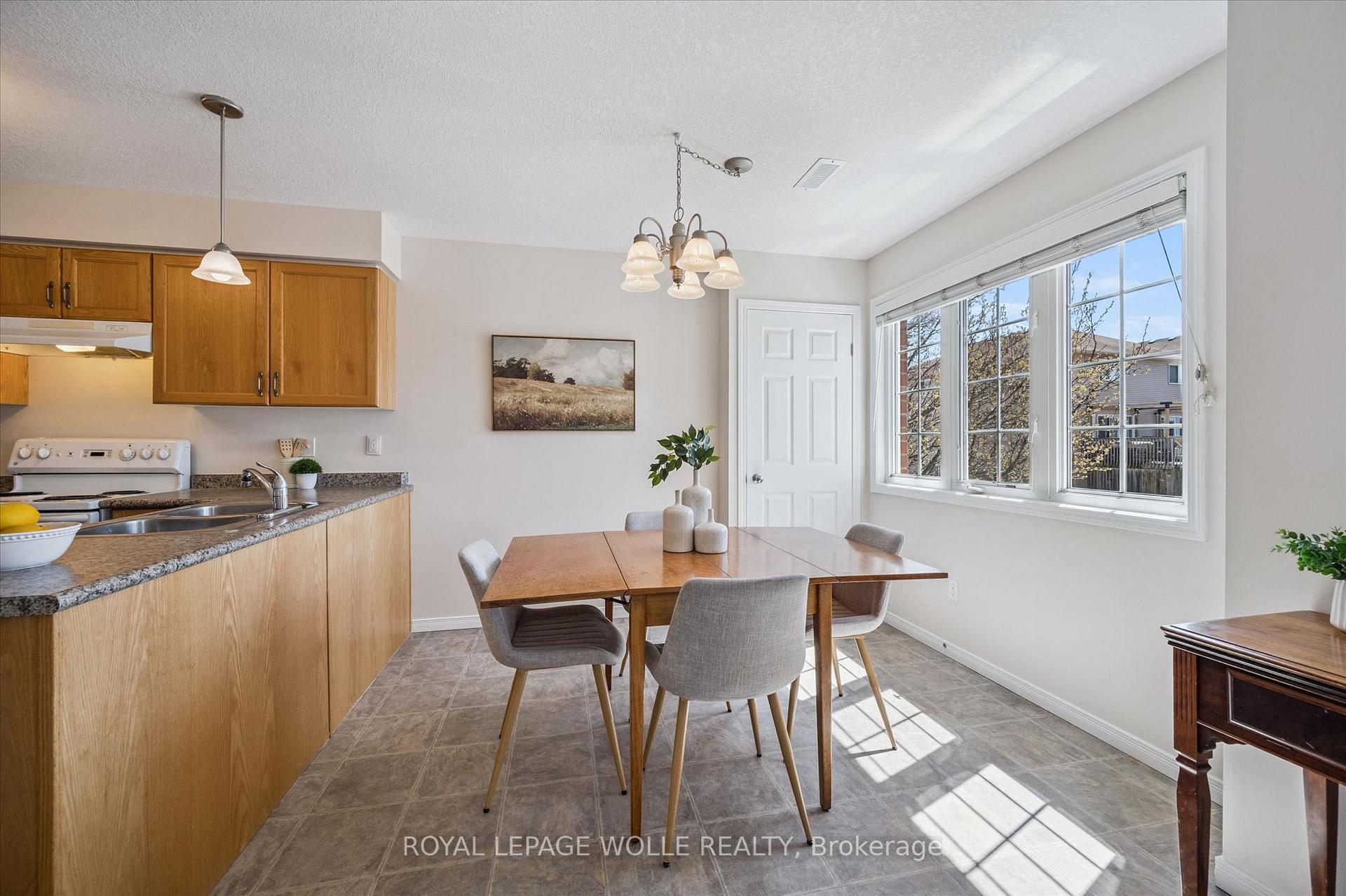 Photo 8 of Unit 16B, 50 Howe Drive, Kitchener, Forest Hill — HOMEH