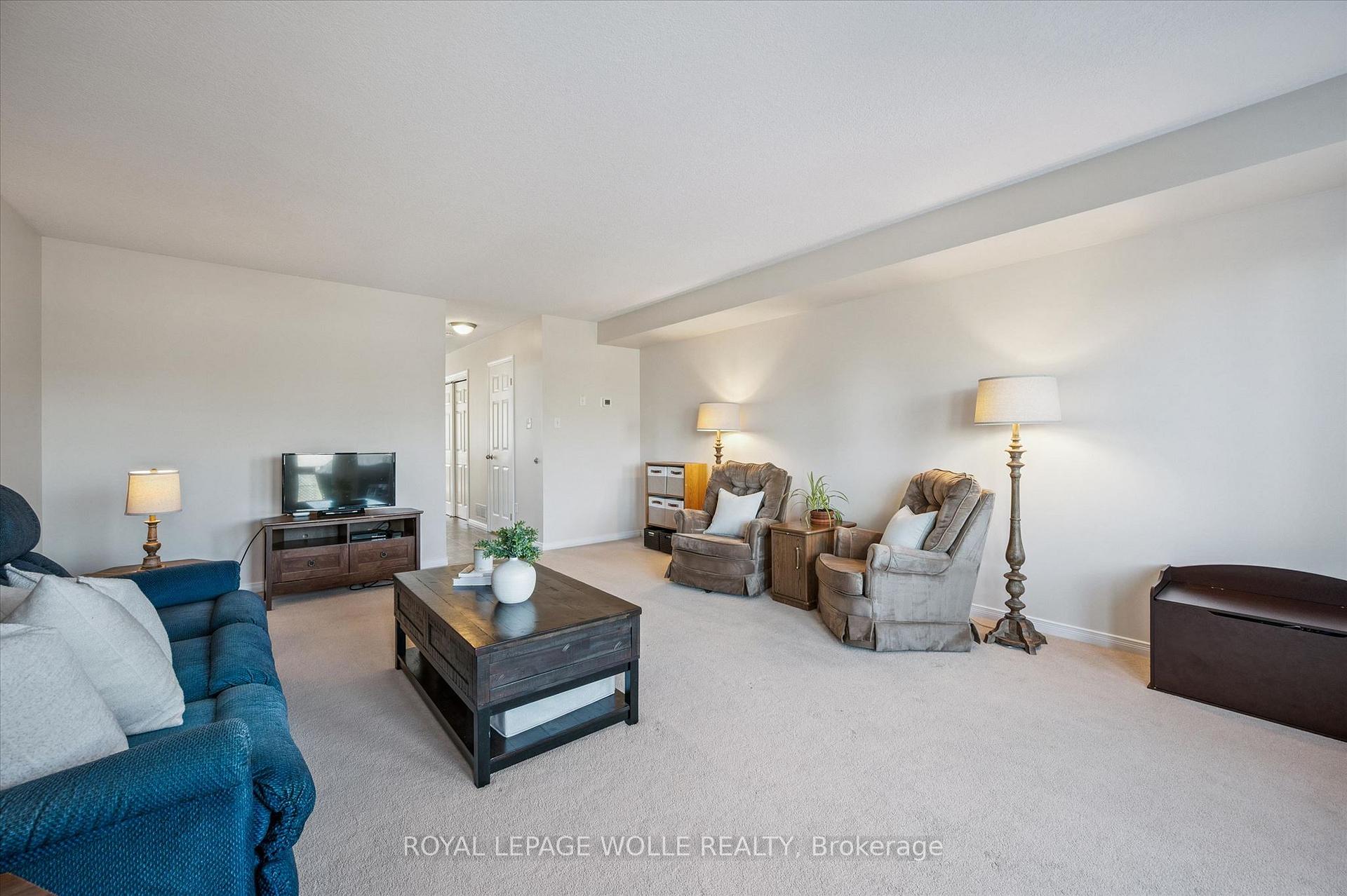 Photo 13 of Unit 16B, 50 Howe Drive, Kitchener, Forest Hill — HOMEH