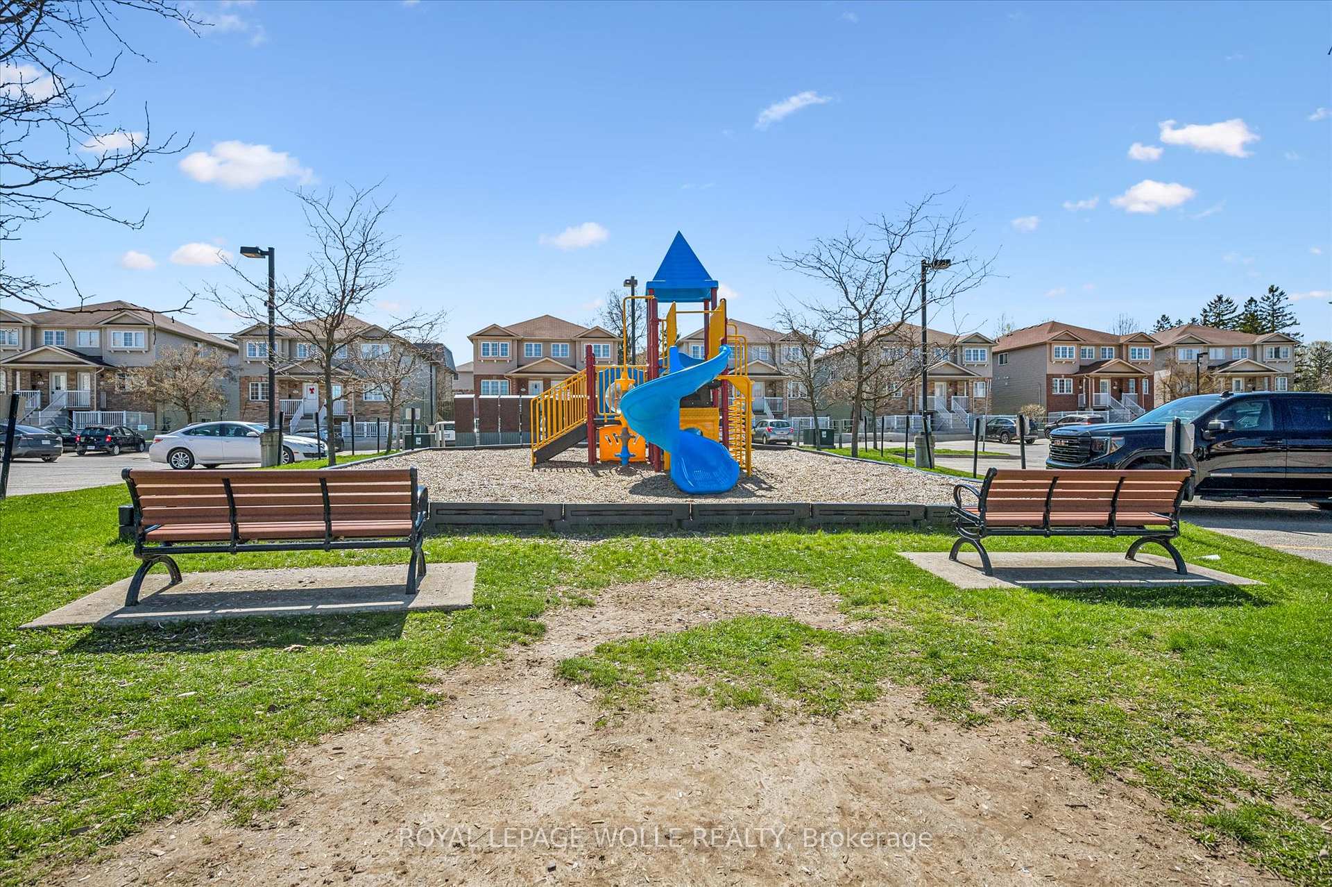 Photo 27 of Unit 16B, 50 Howe Drive, Kitchener, Forest Hill — HOMEH