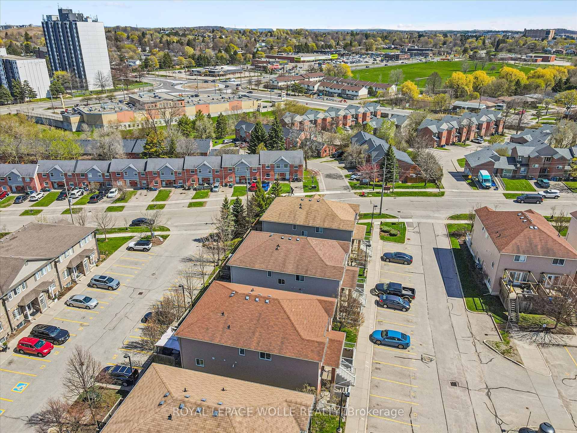 Photo 34 of Unit 16B, 50 Howe Drive, Kitchener, Forest Hill — HOMEH
