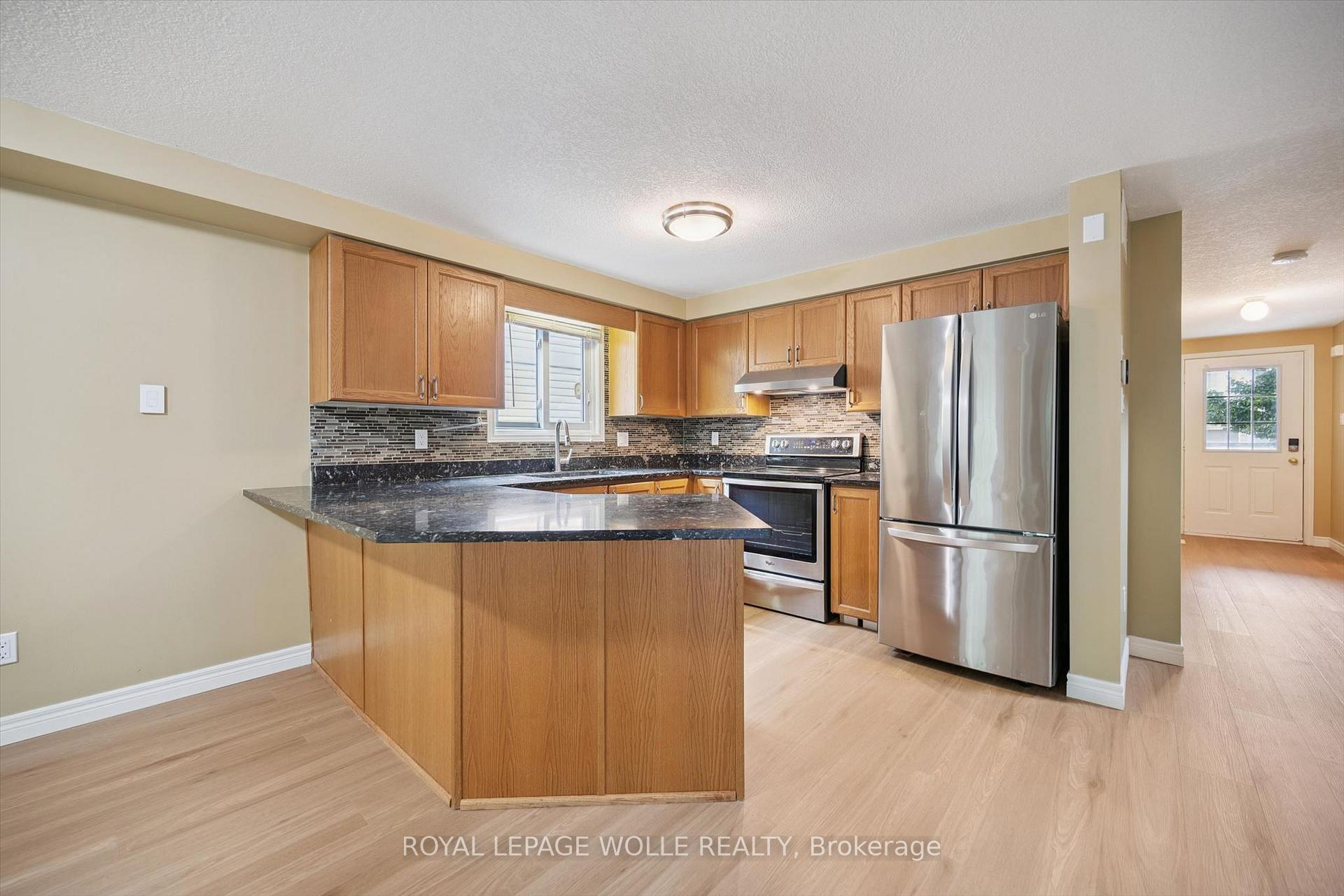Photo 13 of 938 Atlantic Boulevard, Waterloo, Eastbridge — HOMEH