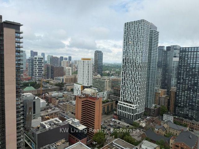 Front of Unit 3511, 210 Victoria Street