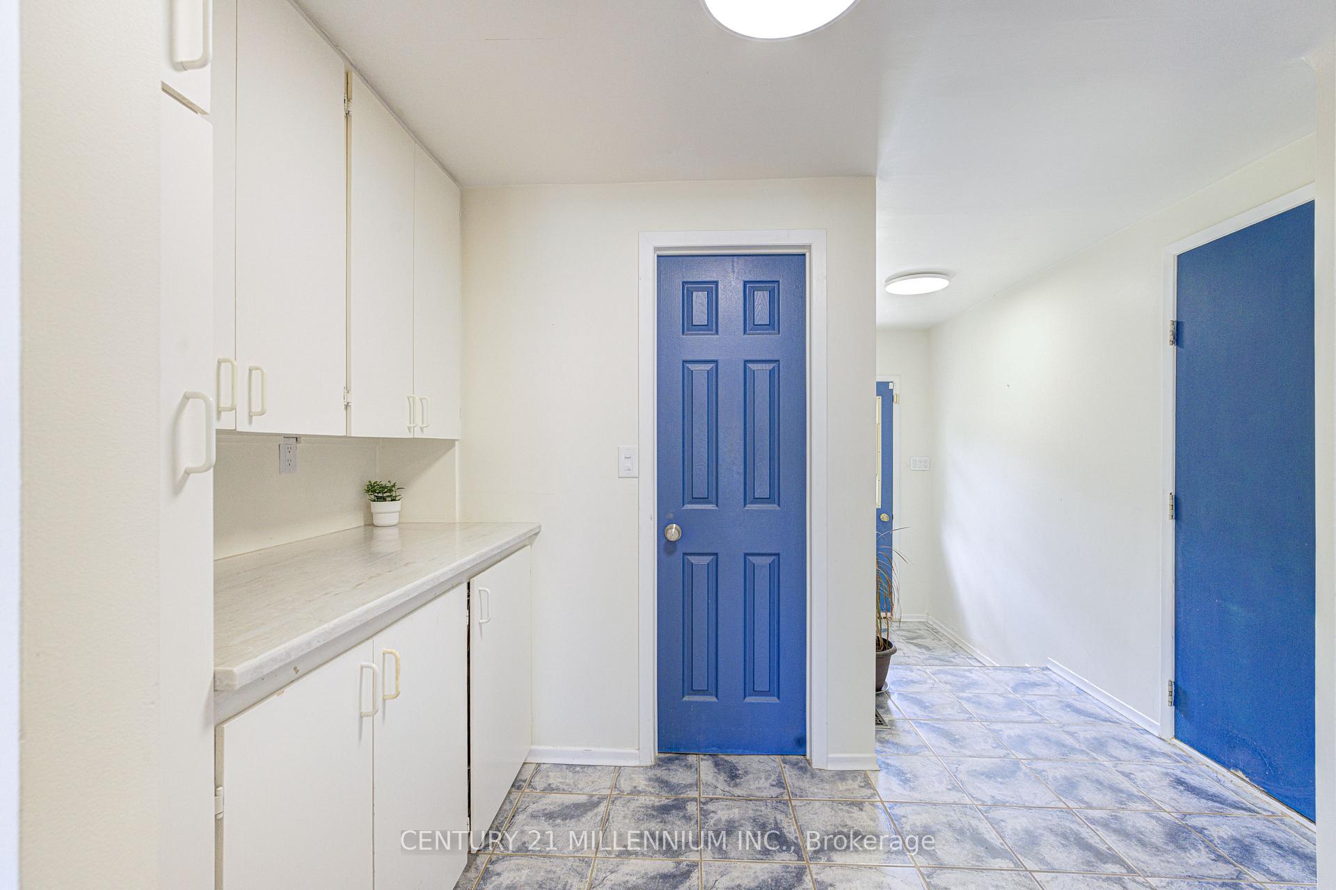 Photo 20 of 59 Lewis Crescent, Kitchener, Centreville Chicopee — HOMEH