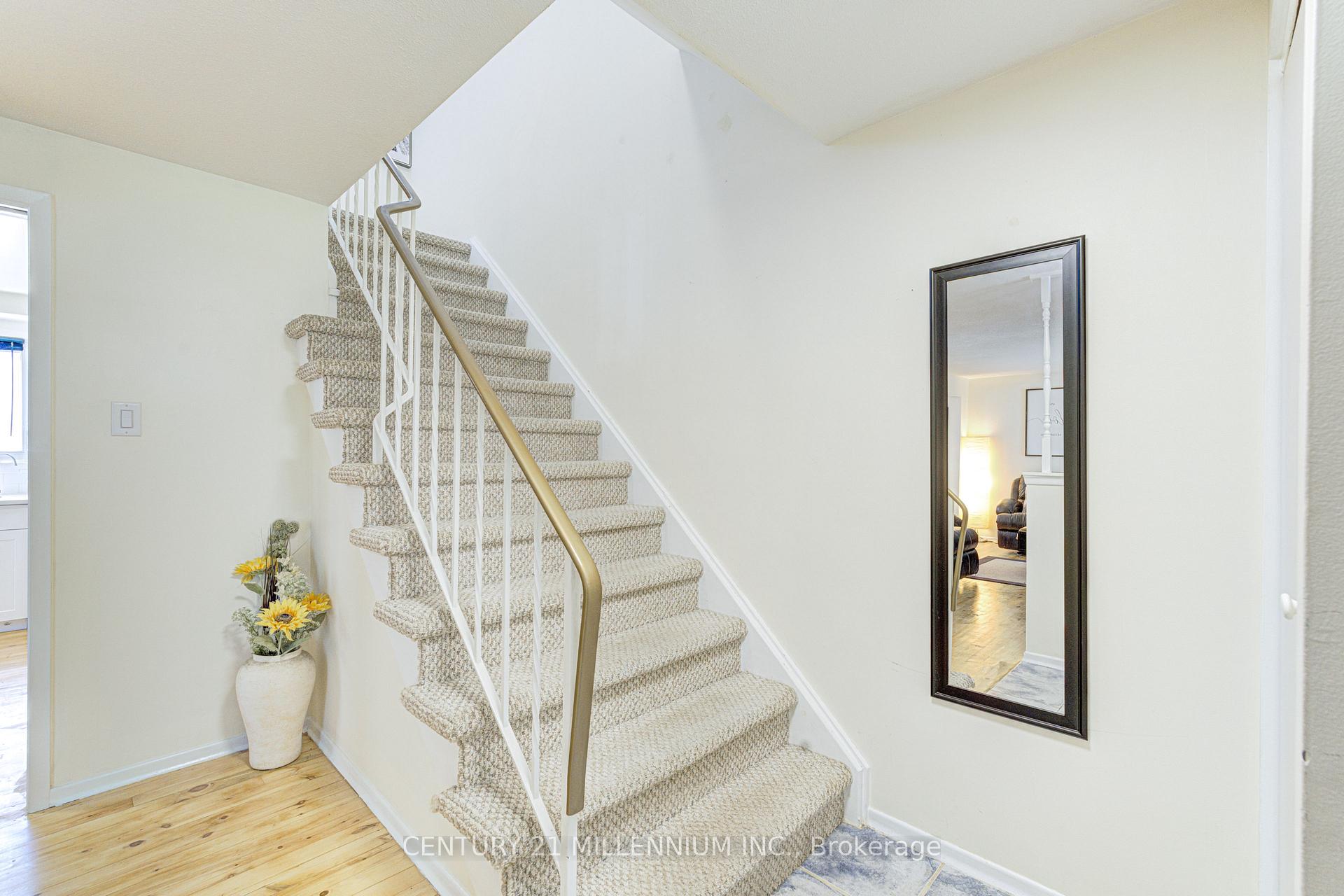 Photo 22 of 59 Lewis Crescent, Kitchener, Centreville Chicopee — HOMEH